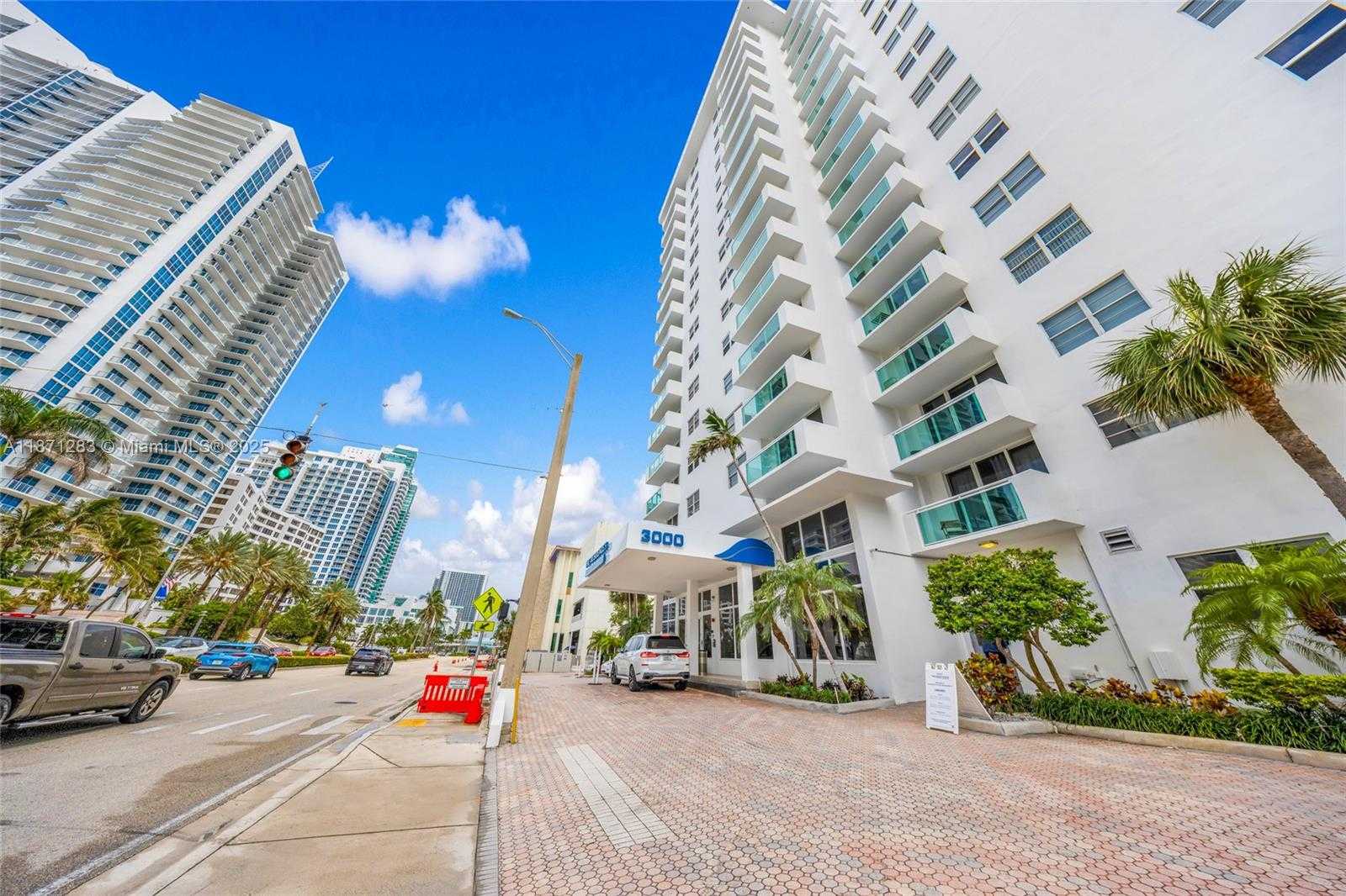 Small Image of 3000 SOUTH OCEAN DR #814, Hollywood Number 31