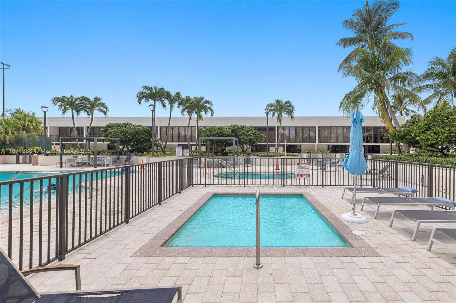 Small Image of 1915 BRICKELL AVE #C405, Miami Number 30