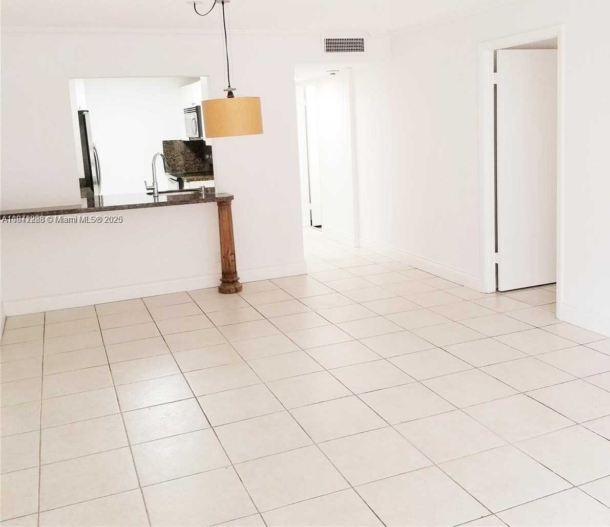 Small Image of 1915 BRICKELL AVE #C405, Miami Number 7