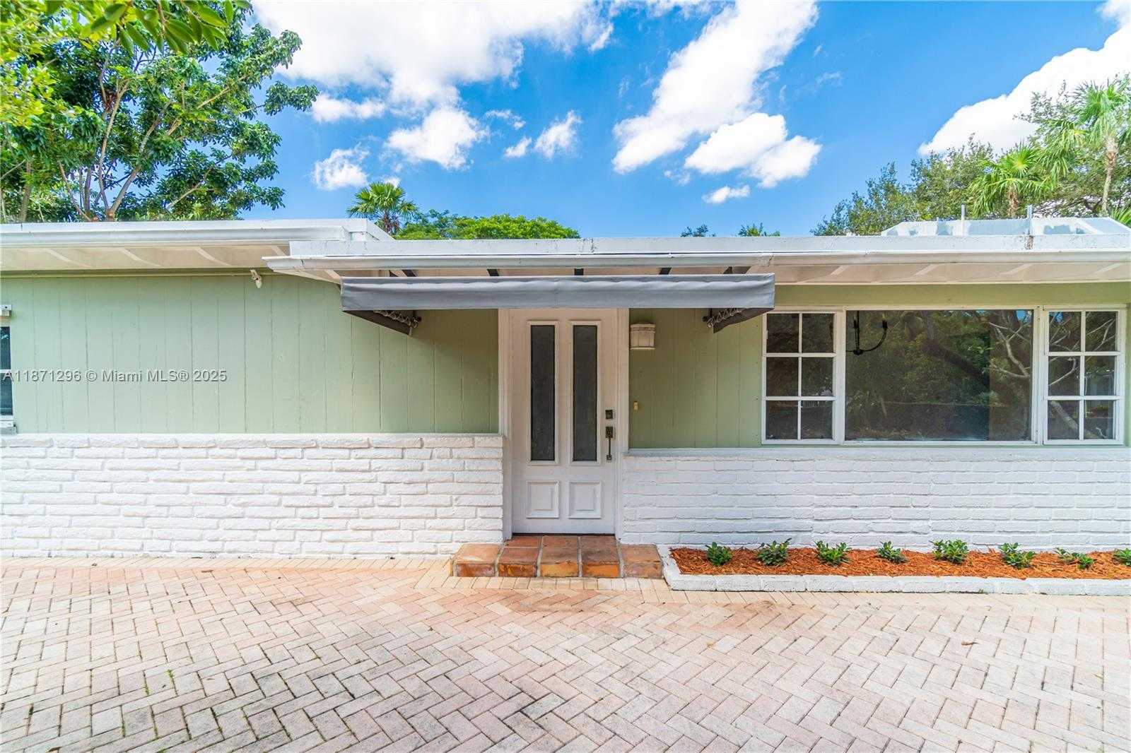 Small Image of 7500 SOUTH WEST 75TH ST, Miami Number 10