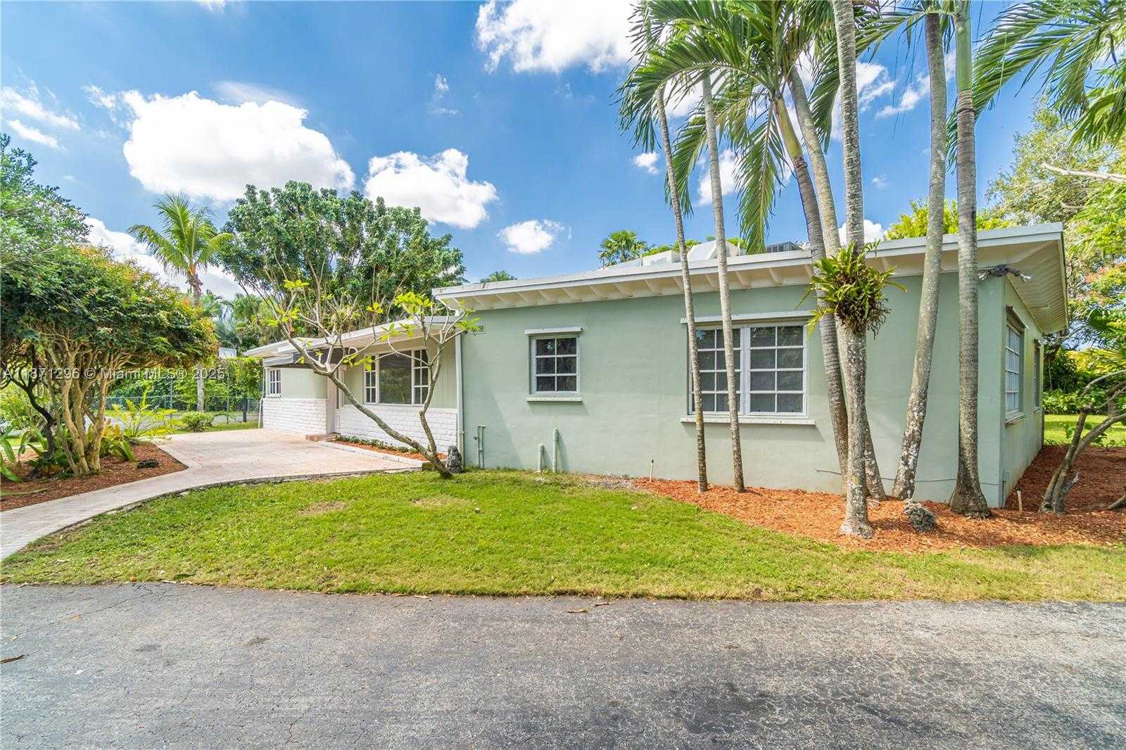 Small Image of 7500 SOUTH WEST 75TH ST, Miami Number 11