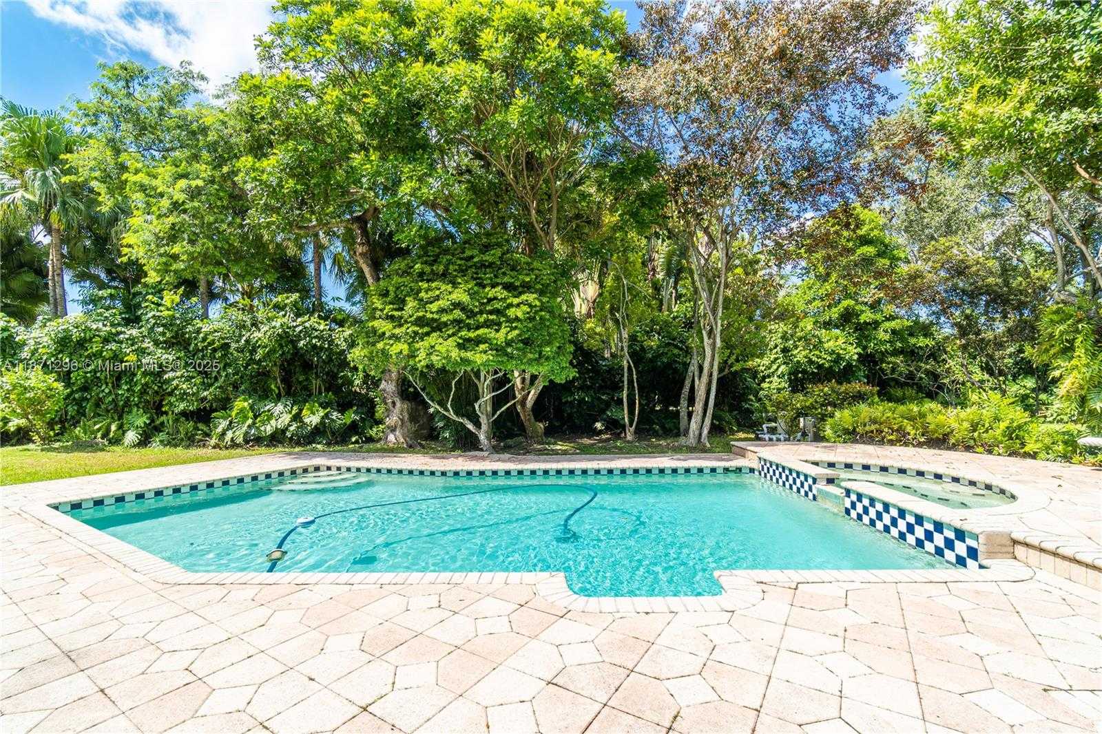 Small Image of 7500 SOUTH WEST 75TH ST, Miami Number 13