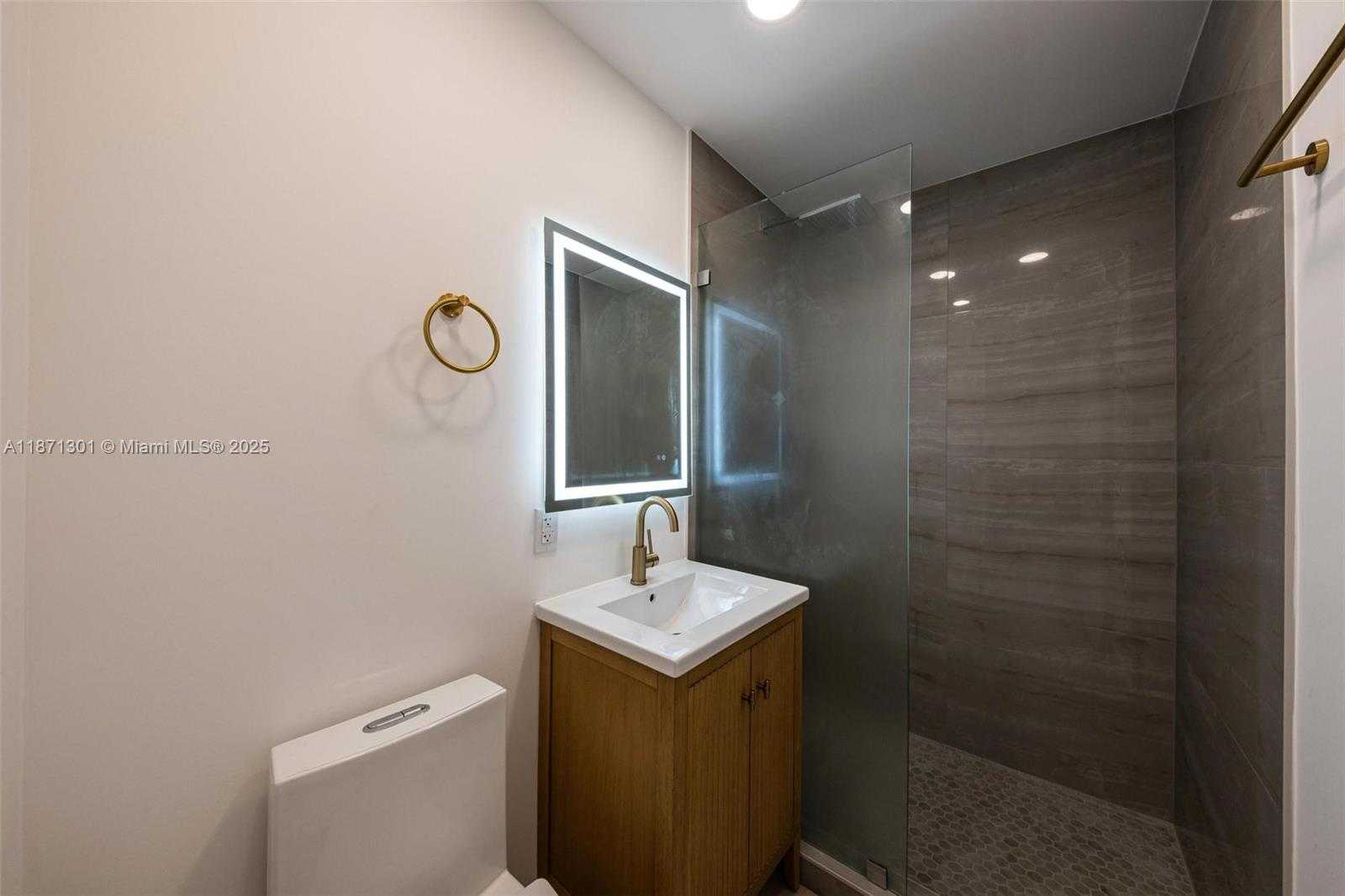 Small Image of 7401 MIAMI VIEW DR, North Bay Village Number 30