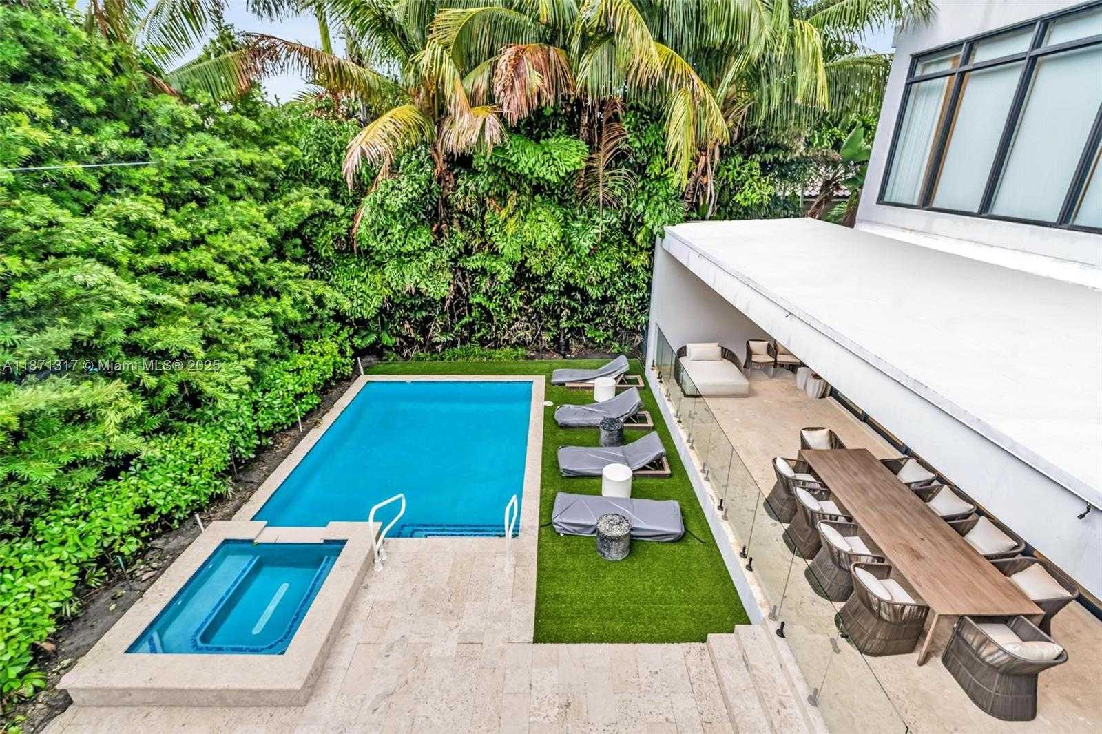 Small Image of 1350 98TH ST, Bay Harbor Islands Number 41