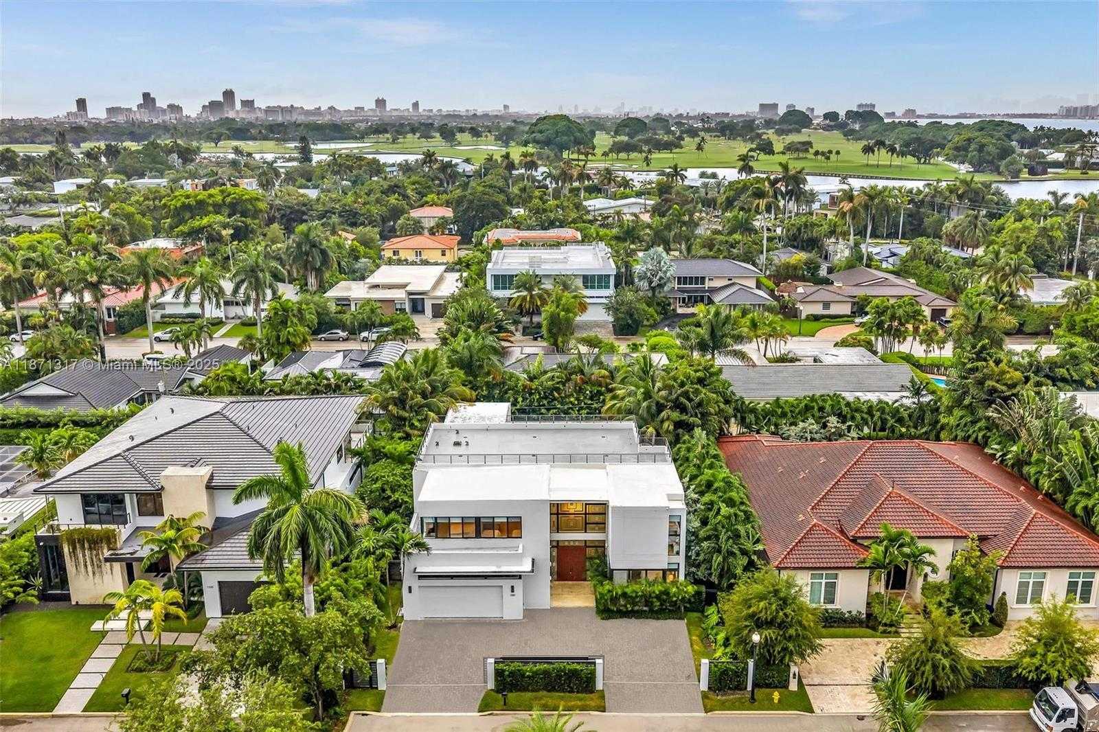 Small Image of 1350 98TH ST, Bay Harbor Islands Number 42