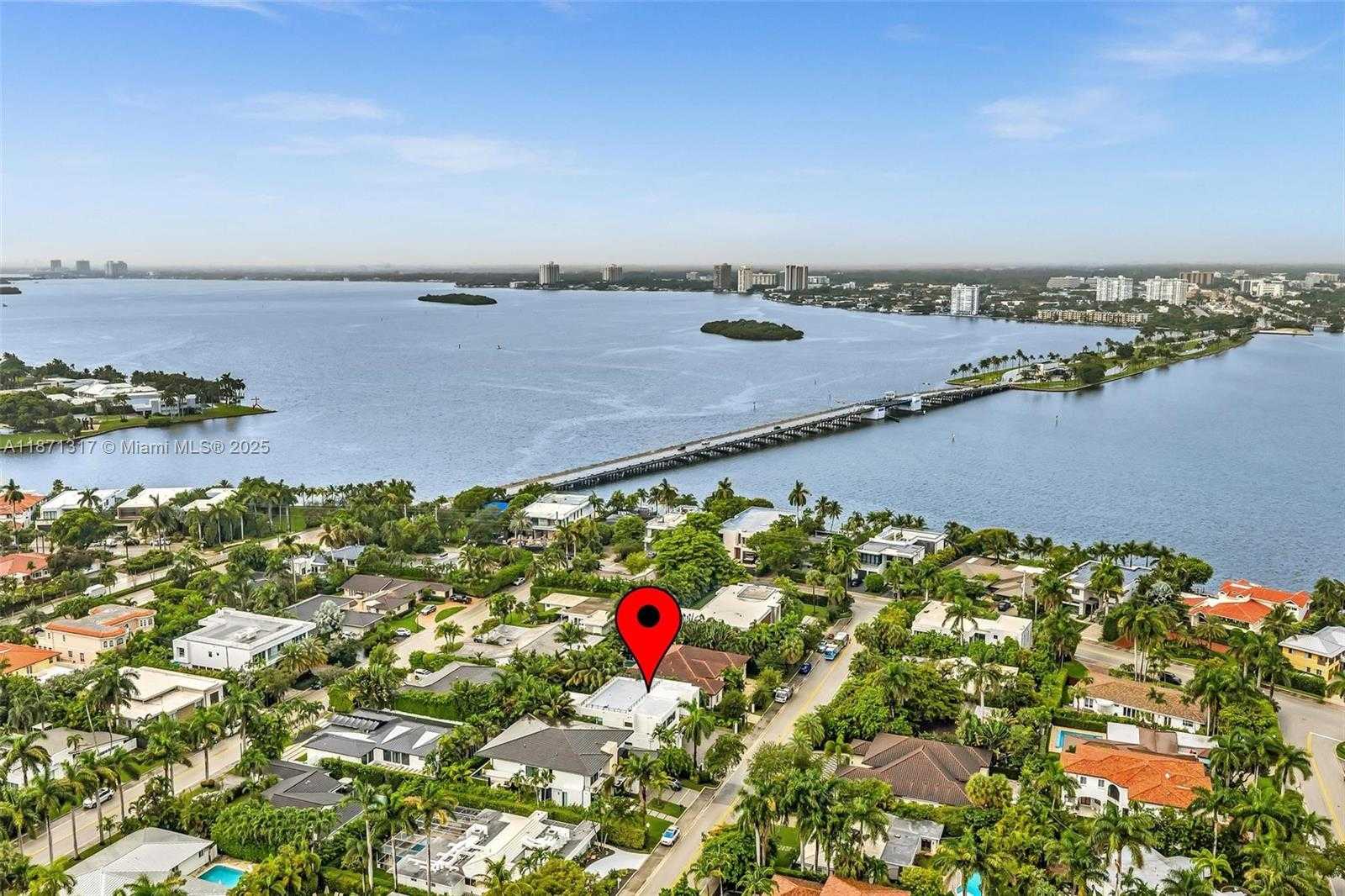 Small Image of 1350 98TH ST, Bay Harbor Islands Number 44
