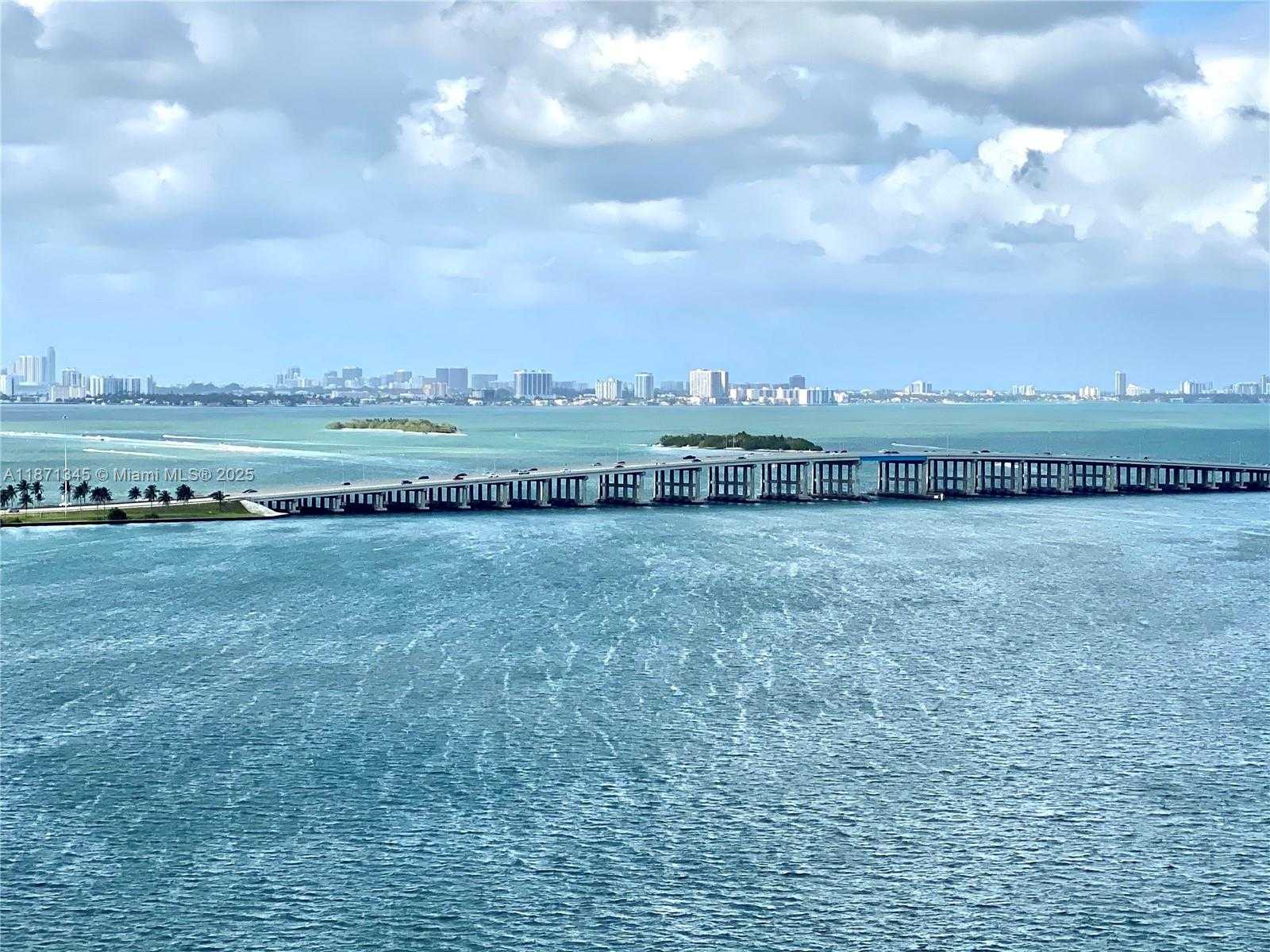 Small Image of 665 NORTH EAST 25TH ST #1702, Miami Number 22