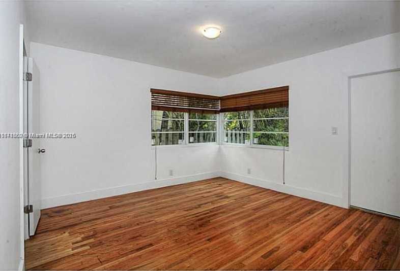 Small Image of 1125 9TH ST #1, Miami Beach Number 8