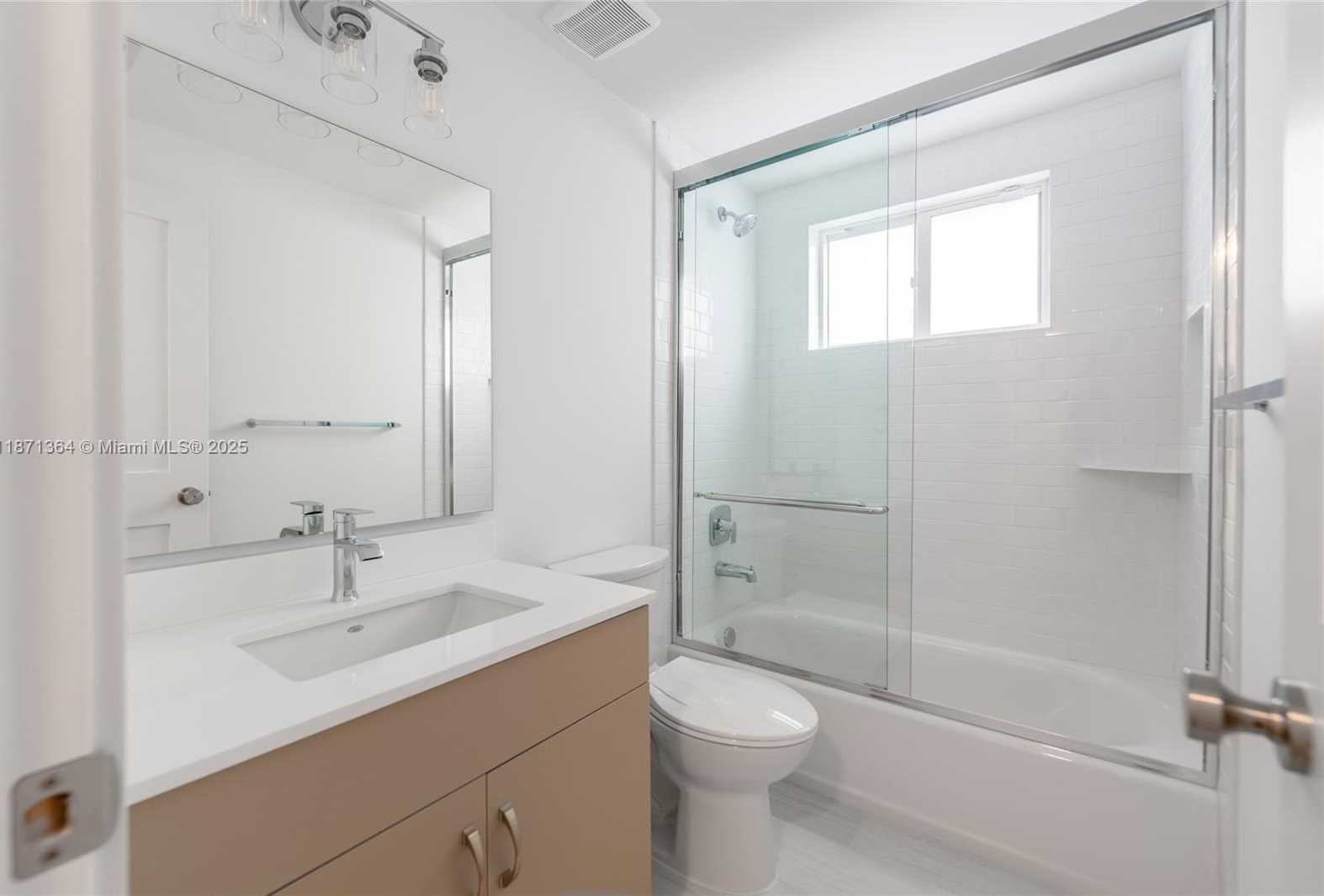 Small Image of 3160 SOUTH LE JEUNE RD #3160, Coral Gables Number 15