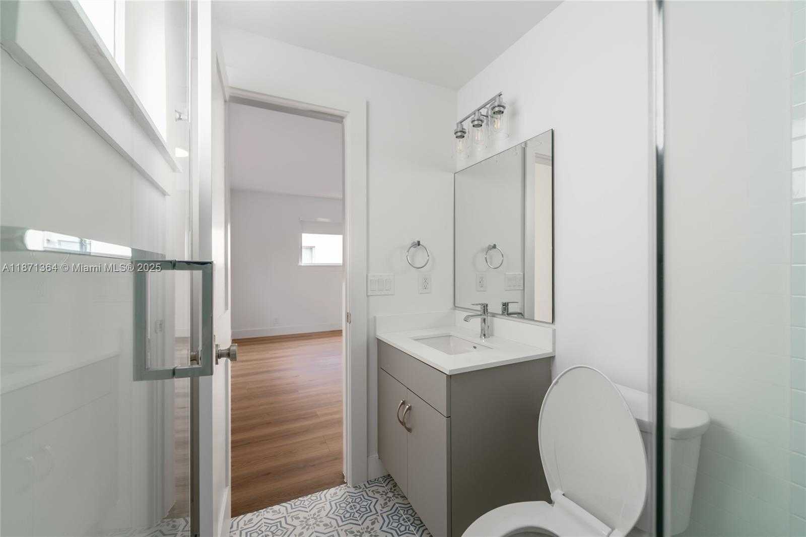 Small Image of 3160 SOUTH LE JEUNE RD #3160, Coral Gables Number 25