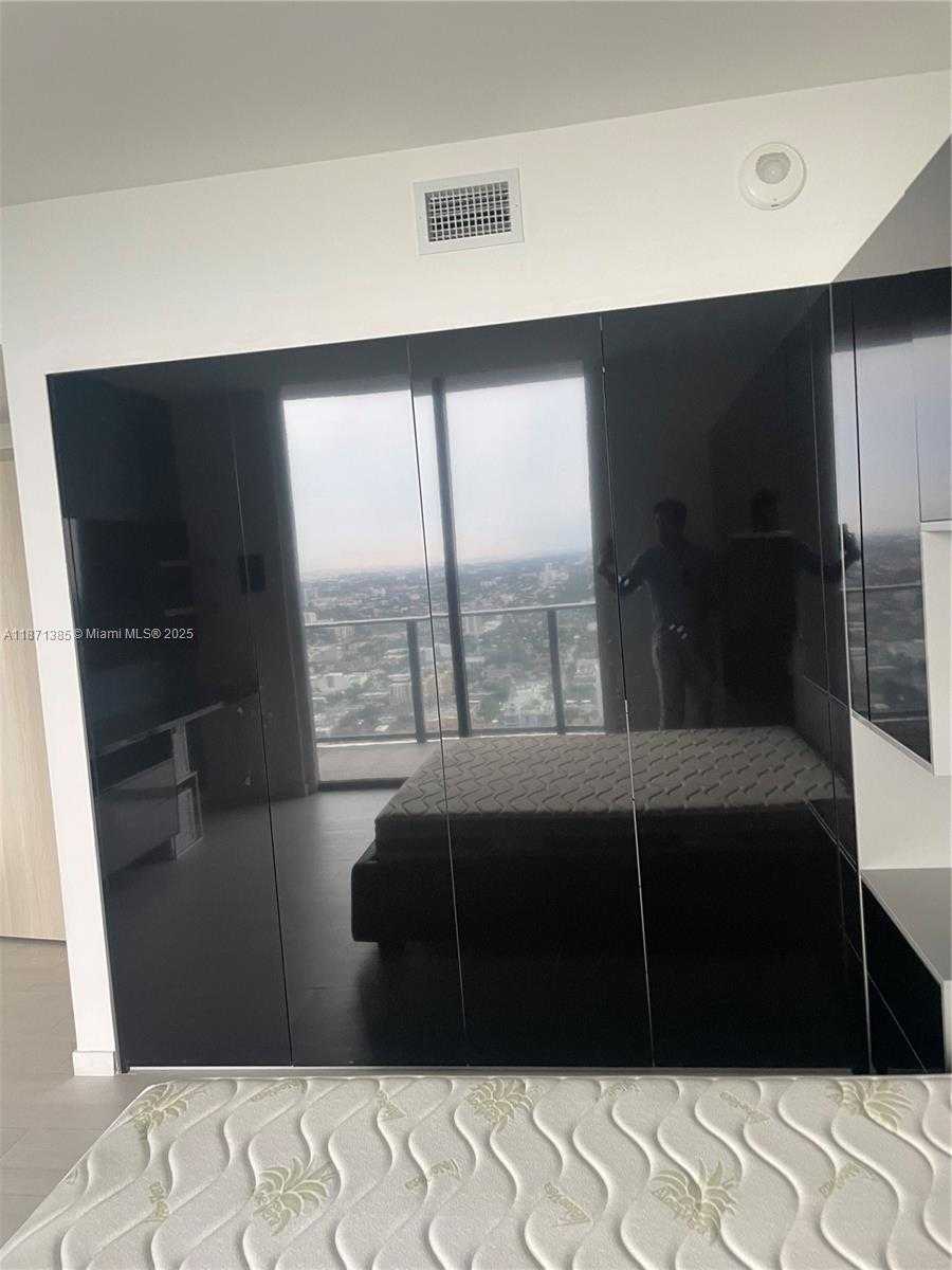 Small Image of 1000 BRICKELL PLAZA #4904, Miami Number 39