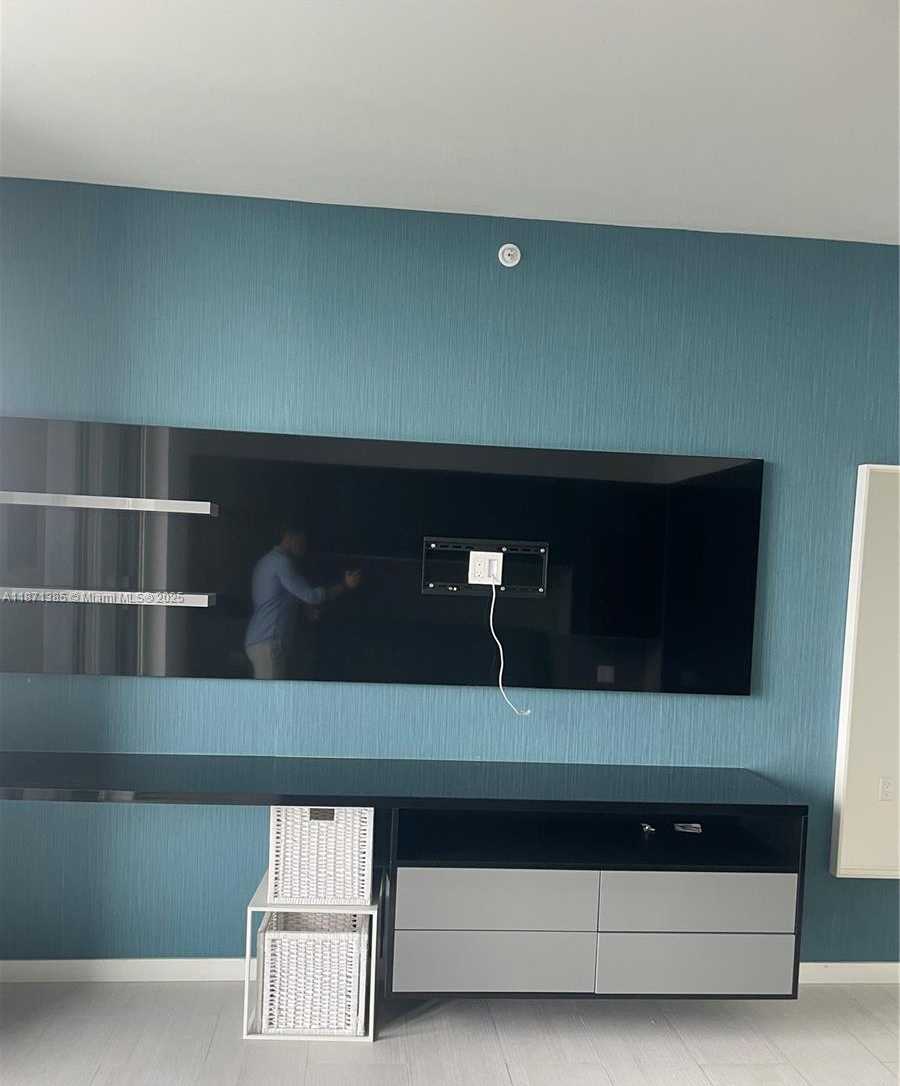 Small Image of 1000 BRICKELL PLAZA #4904, Miami Number 40