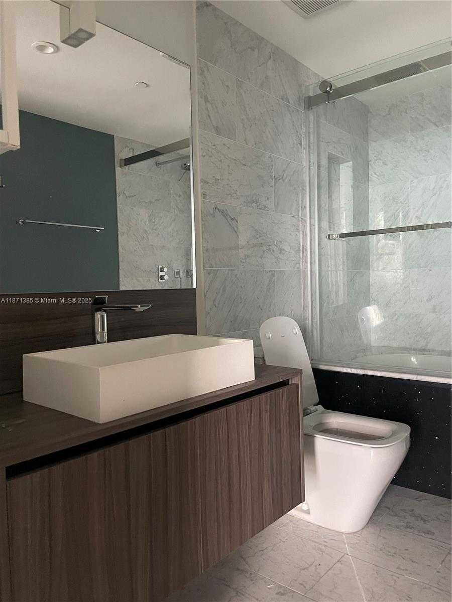 Small Image of 1000 BRICKELL PLAZA #4904, Miami Number 41