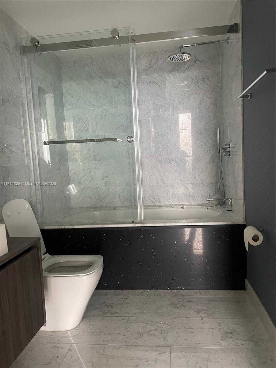 Small Image of 1000 BRICKELL PLAZA #4904, Miami Number 42