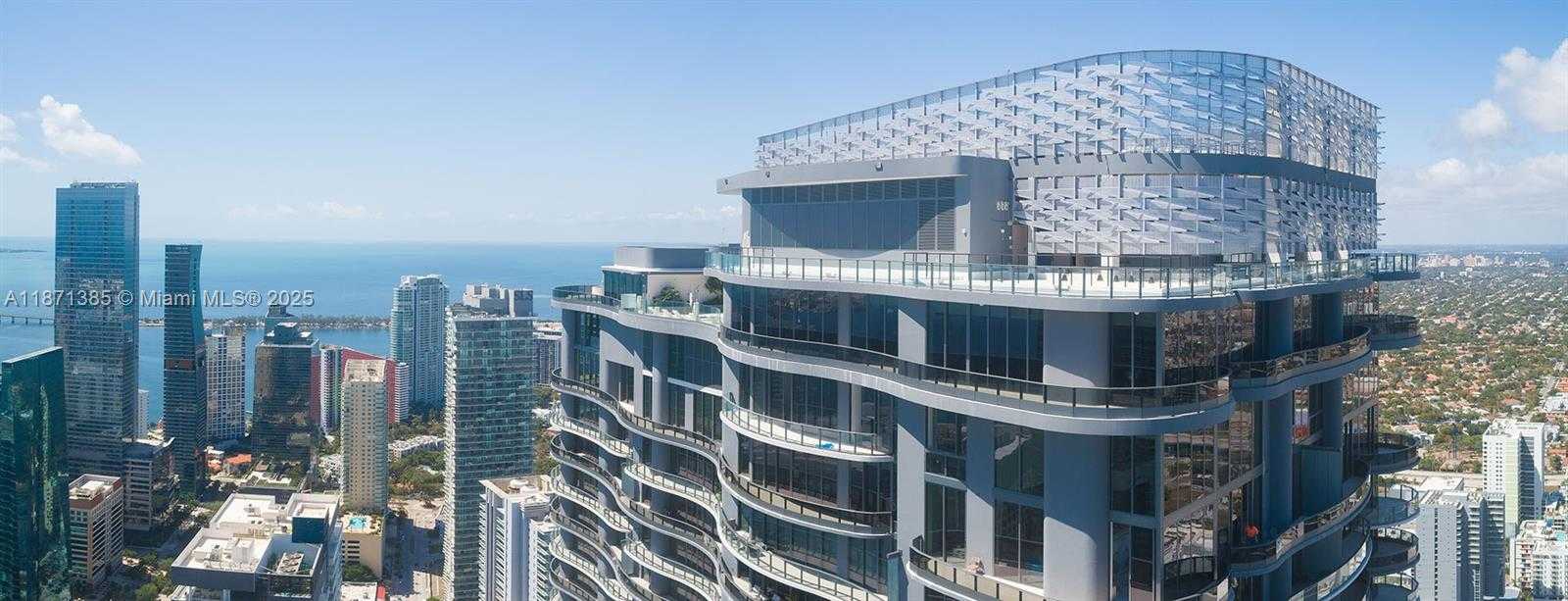 Small Image of 1000 BRICKELL PLAZA #4904, Miami Number 6