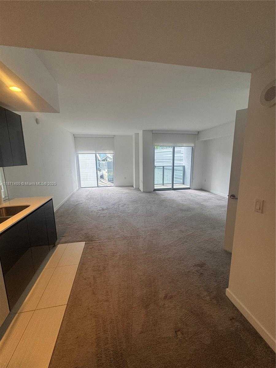 Small Image of 31 SOUTH EAST 6TH ST #1103, Miami Number 3