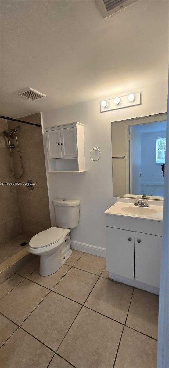 Small Image of 6195 NORTH WEST 186TH ST #304, Hialeah Number 13