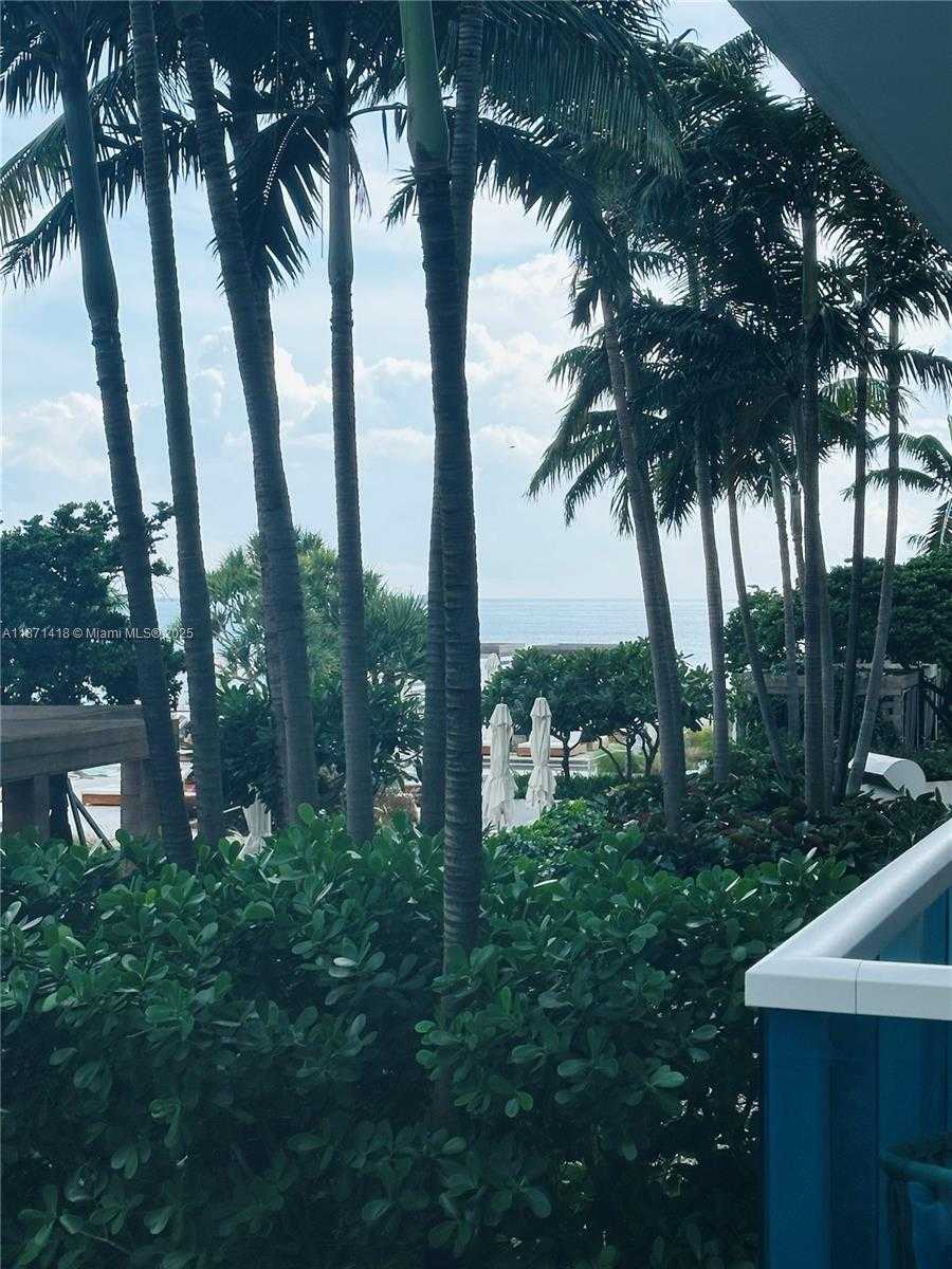 Small Image of 2301 COLLINS AVE #420, Miami Beach Number 8