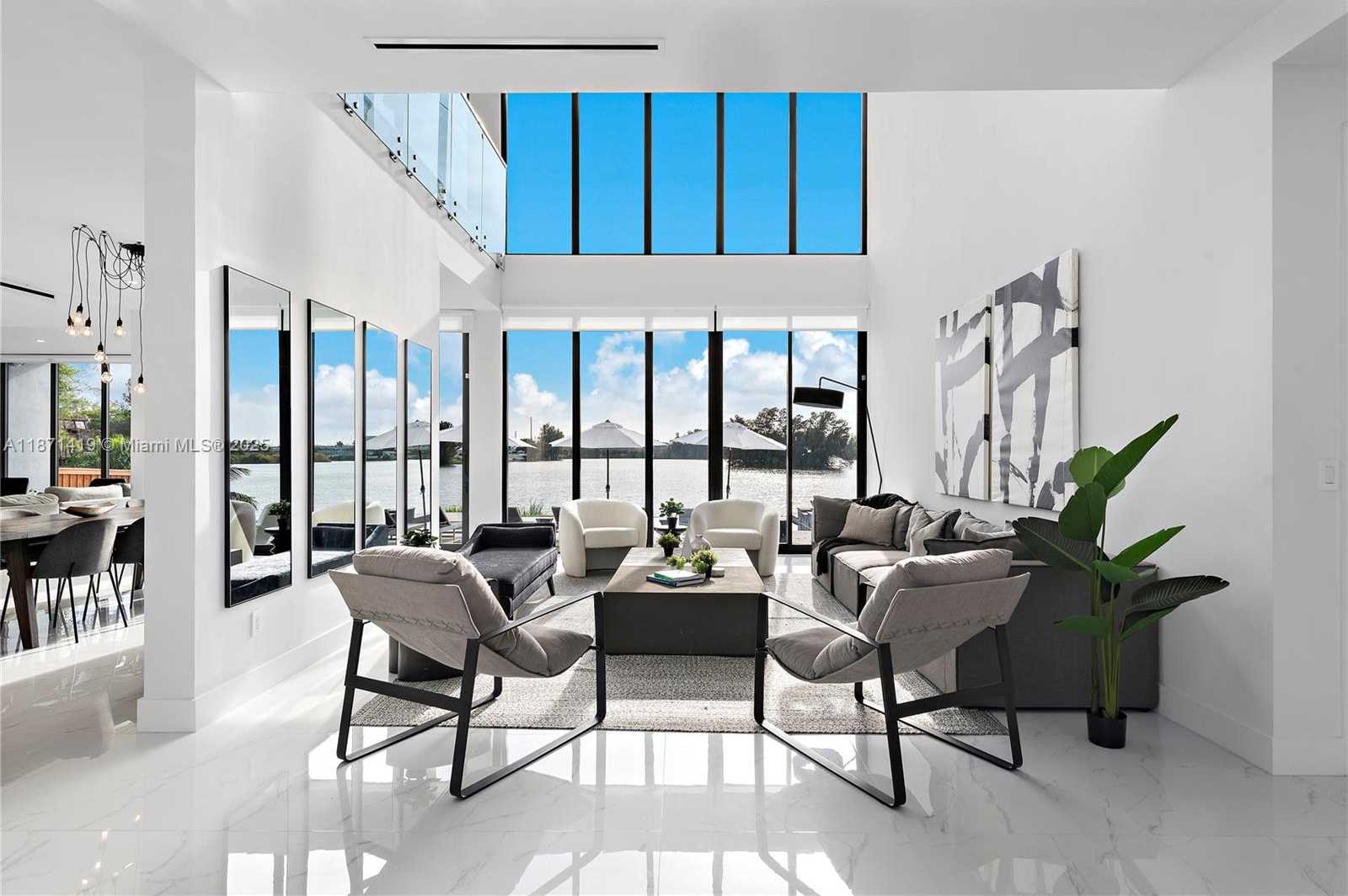 Small Image of 5420 SOUTH WEST 72ND AVE, Miami Number 12