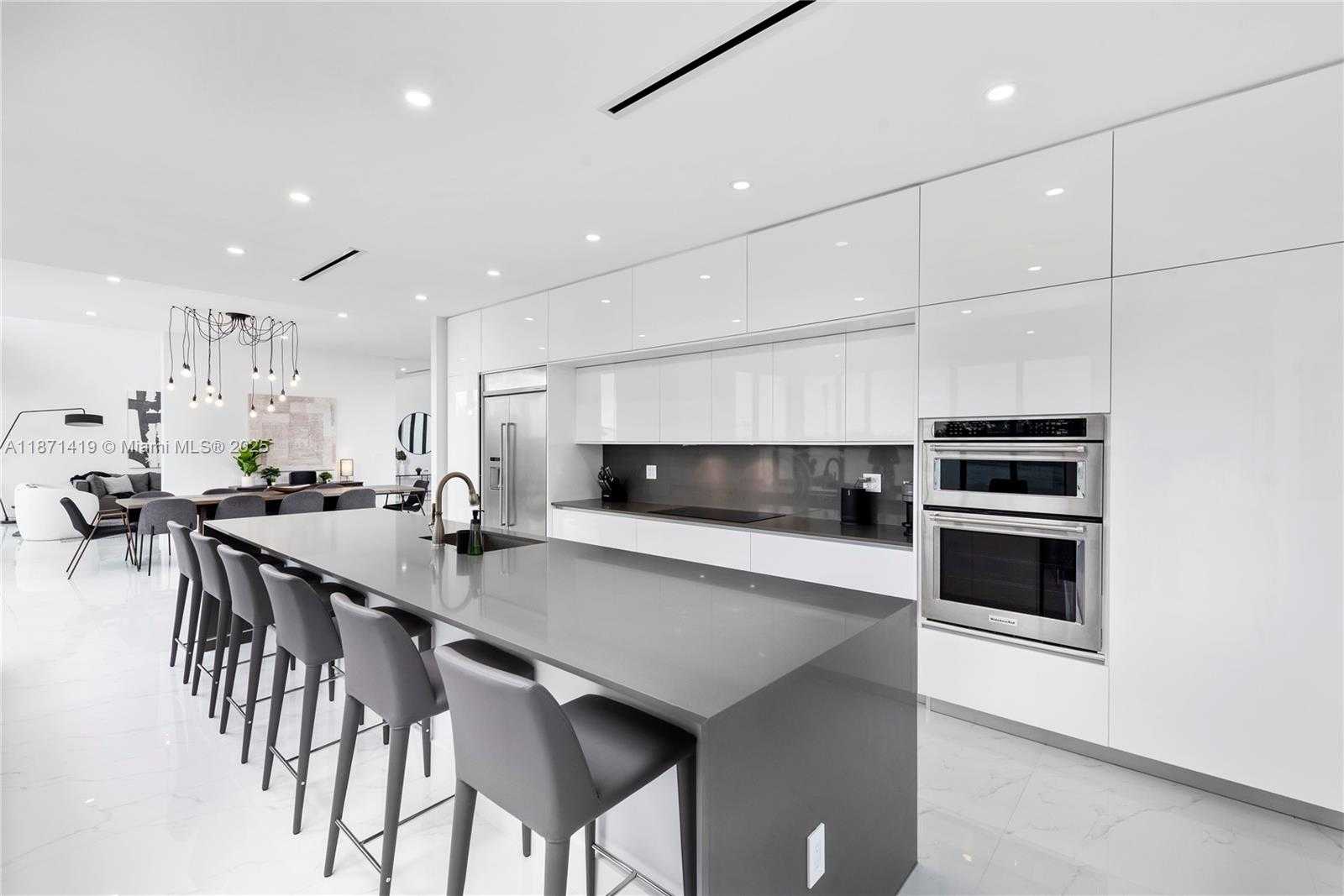 Small Image of 5420 SOUTH WEST 72ND AVE, Miami Number 16