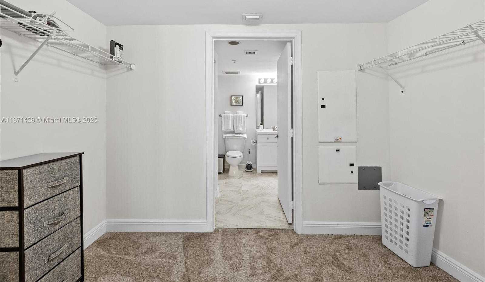 Small Image of 1750 NORTH BAYSHORE DR #1811, Miami Number 12