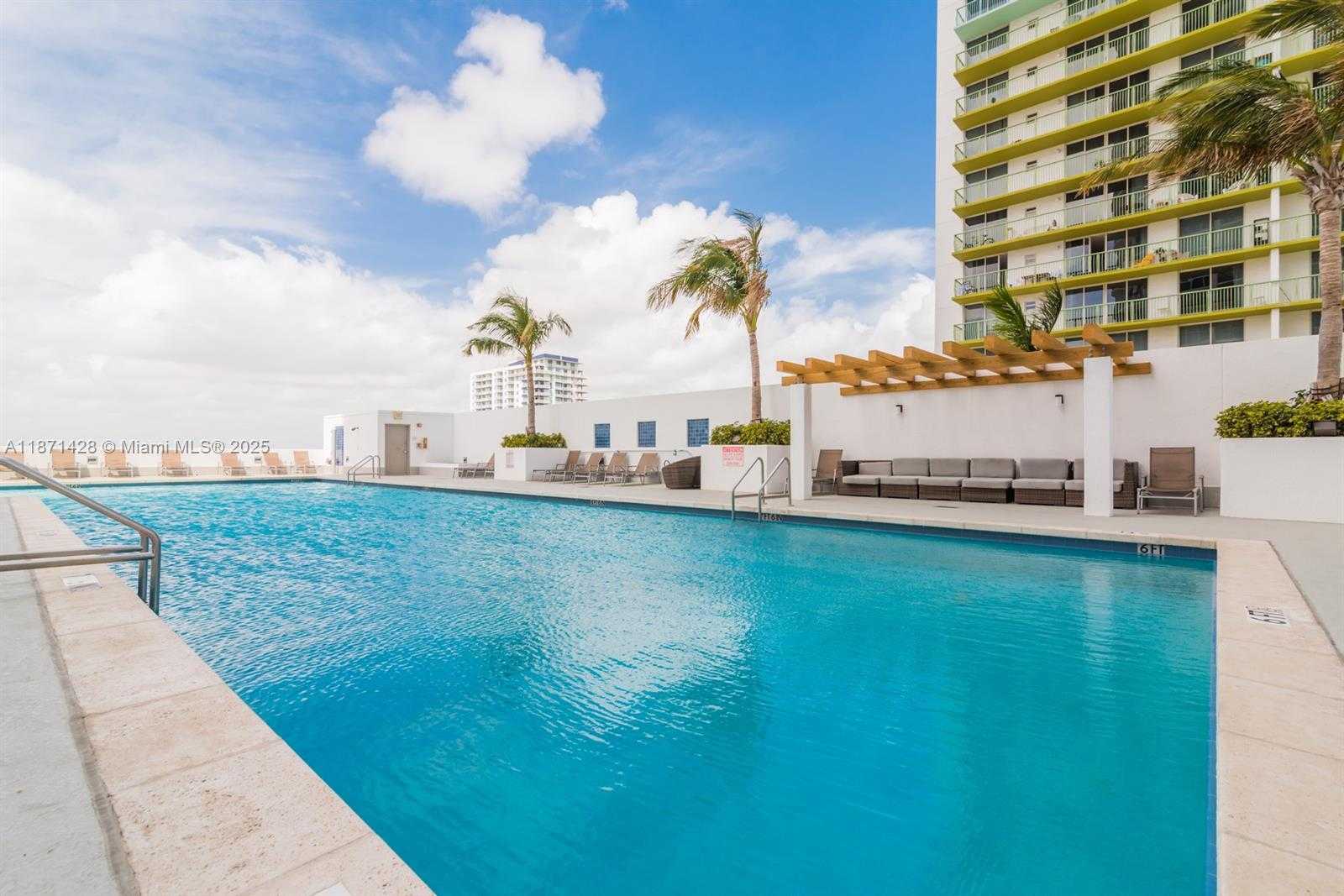 Small Image of 1750 NORTH BAYSHORE DR #1811, Miami Number 21