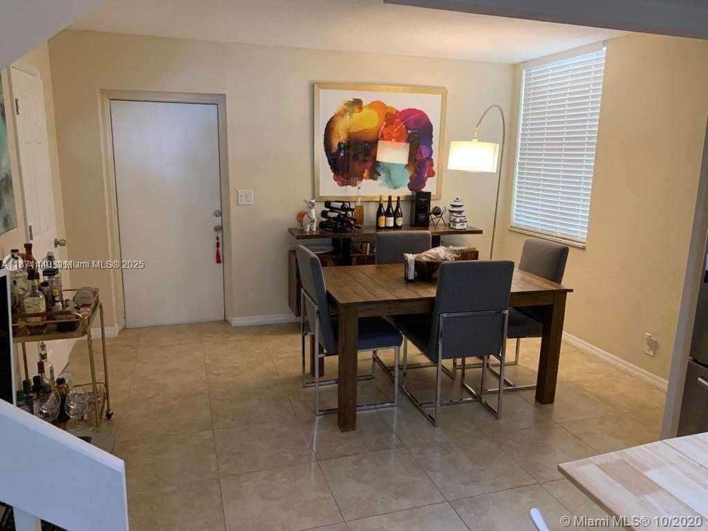 Small Image of 20200 WEST COUNTRY CLUB DR #104, Aventura Number 10
