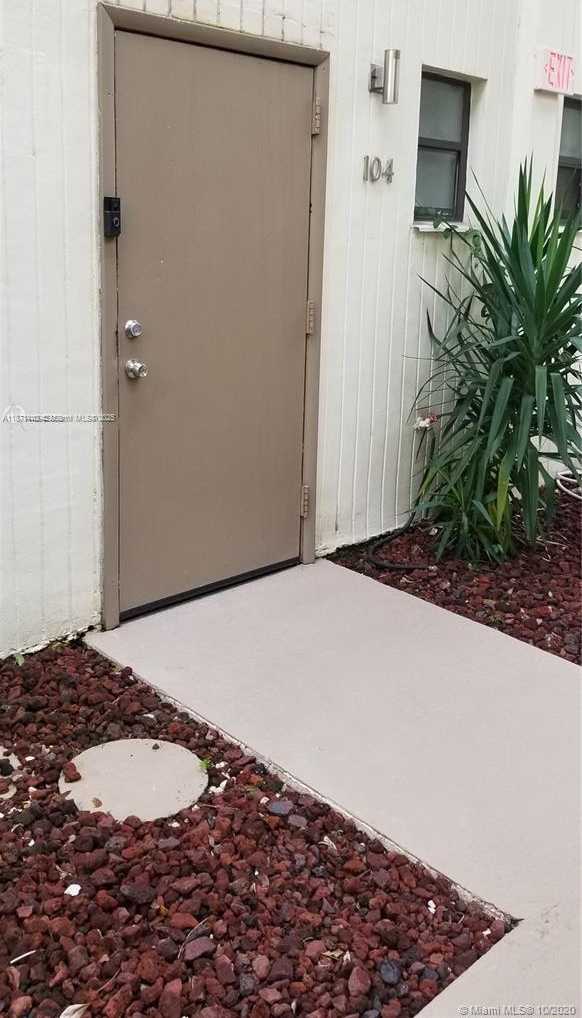 Small Image of 20200 WEST COUNTRY CLUB DR #104, Aventura Number 6