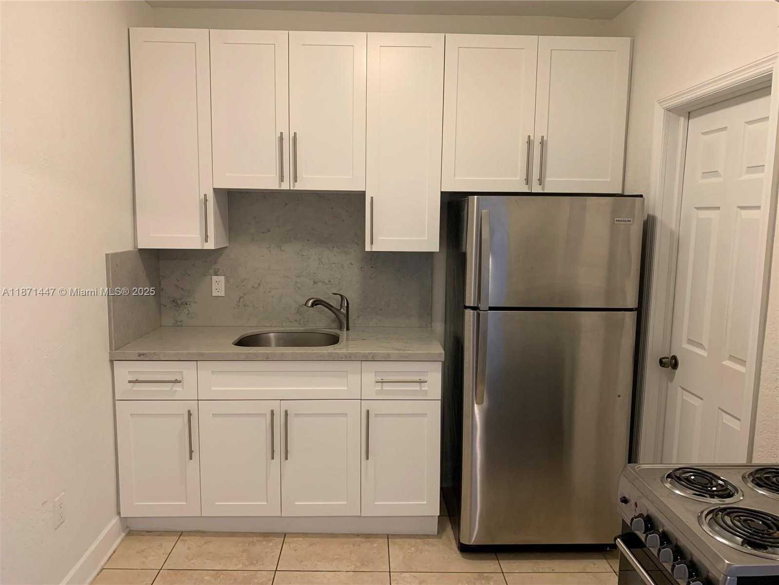 Small Image of 712 SOUTH WEST 56 AV #6, Coral Gables Number 3