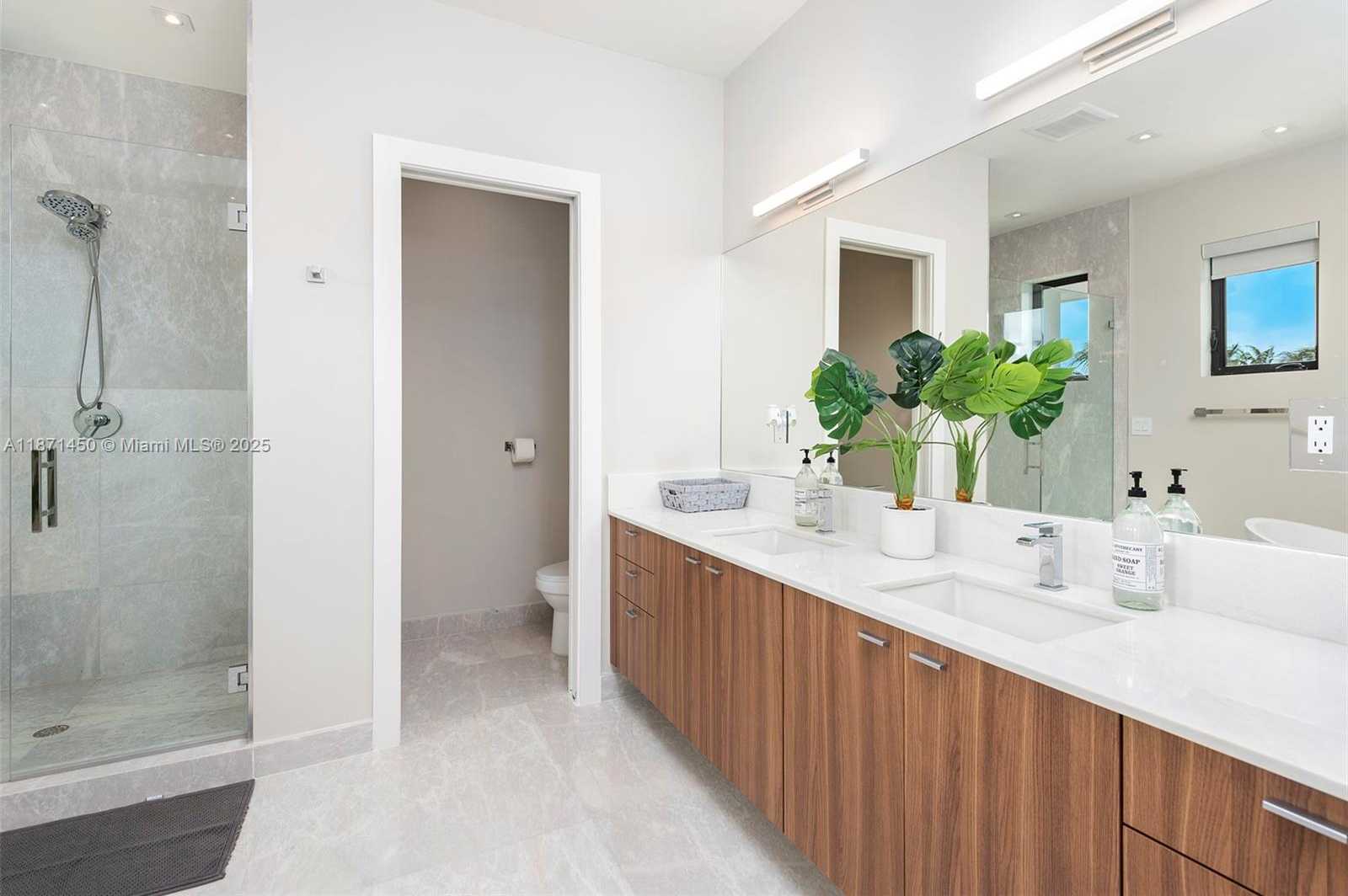 Small Image of 850 WASHINGTON ST, Hollywood Number 28