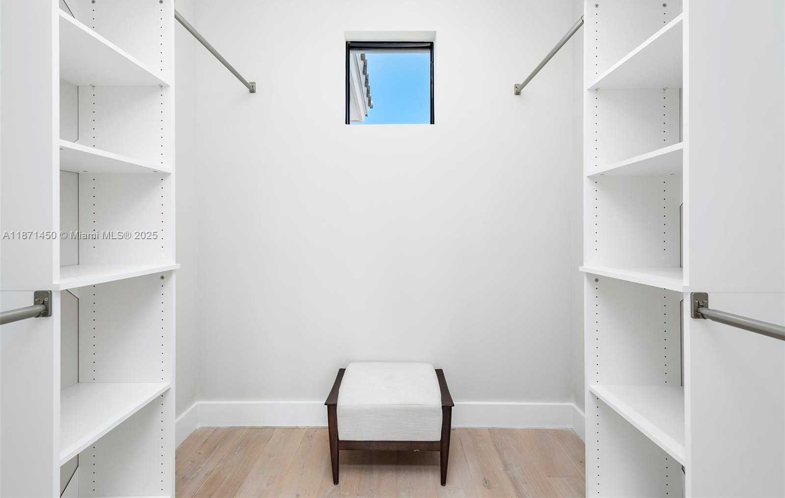 Small Image of 850 WASHINGTON ST, Hollywood Number 31