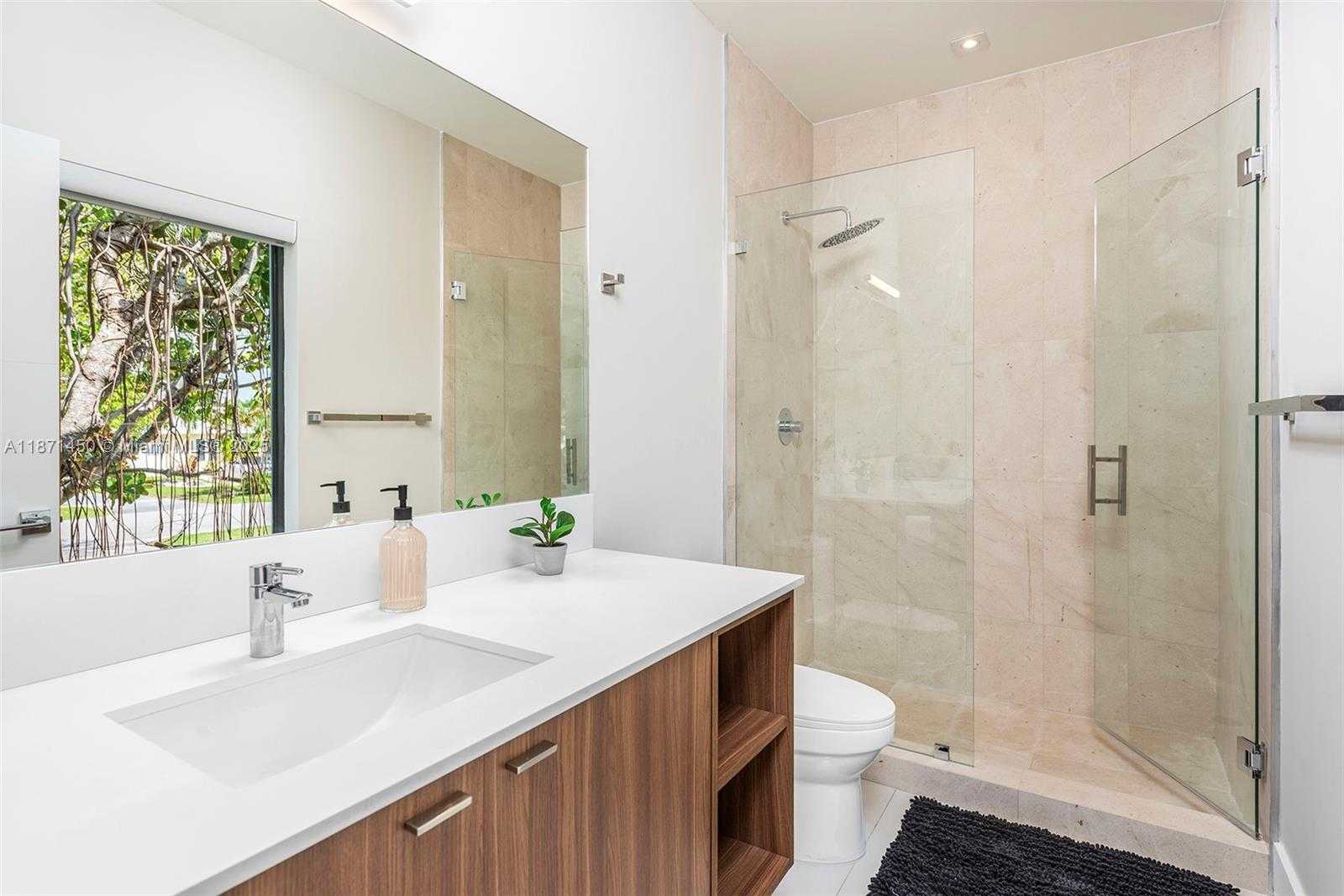 Small Image of 850 WASHINGTON ST, Hollywood Number 50
