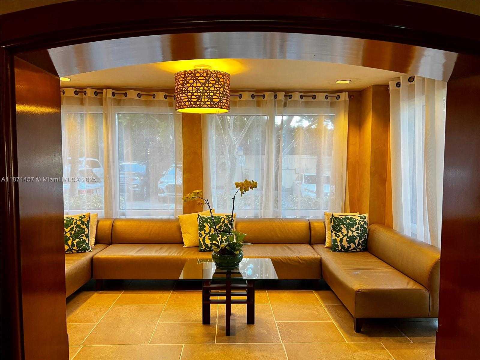 Small Image of 2951 SOUTH BAYSHORE DR #913, Miami Number 21