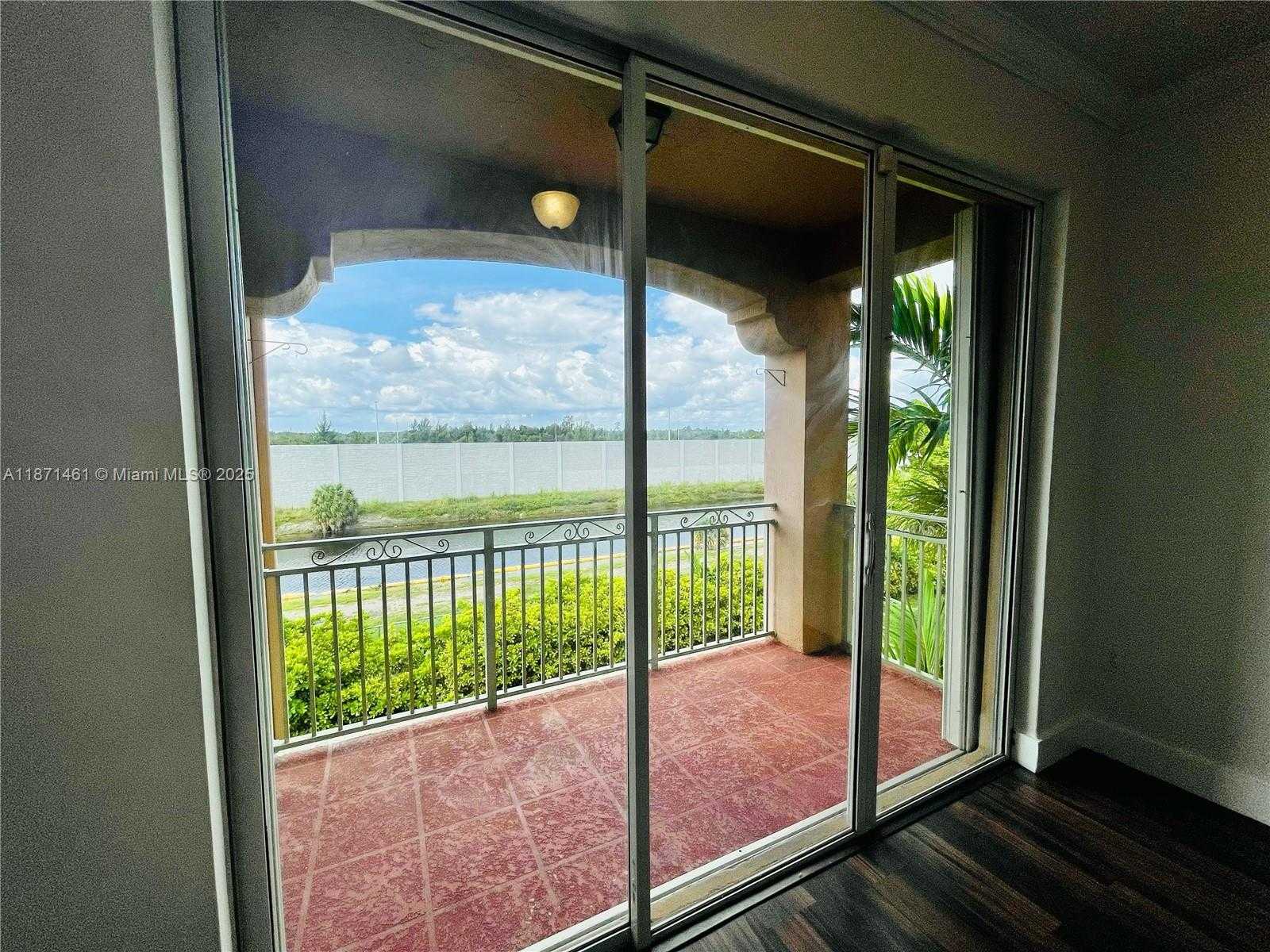 Small Image of 6560 NORTH WEST 114TH AVE #538, Doral Number 14