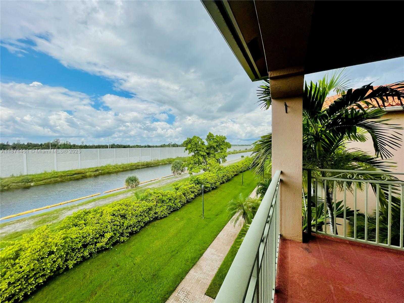 Small Image of 6560 NORTH WEST 114TH AVE #538, Doral Number 16