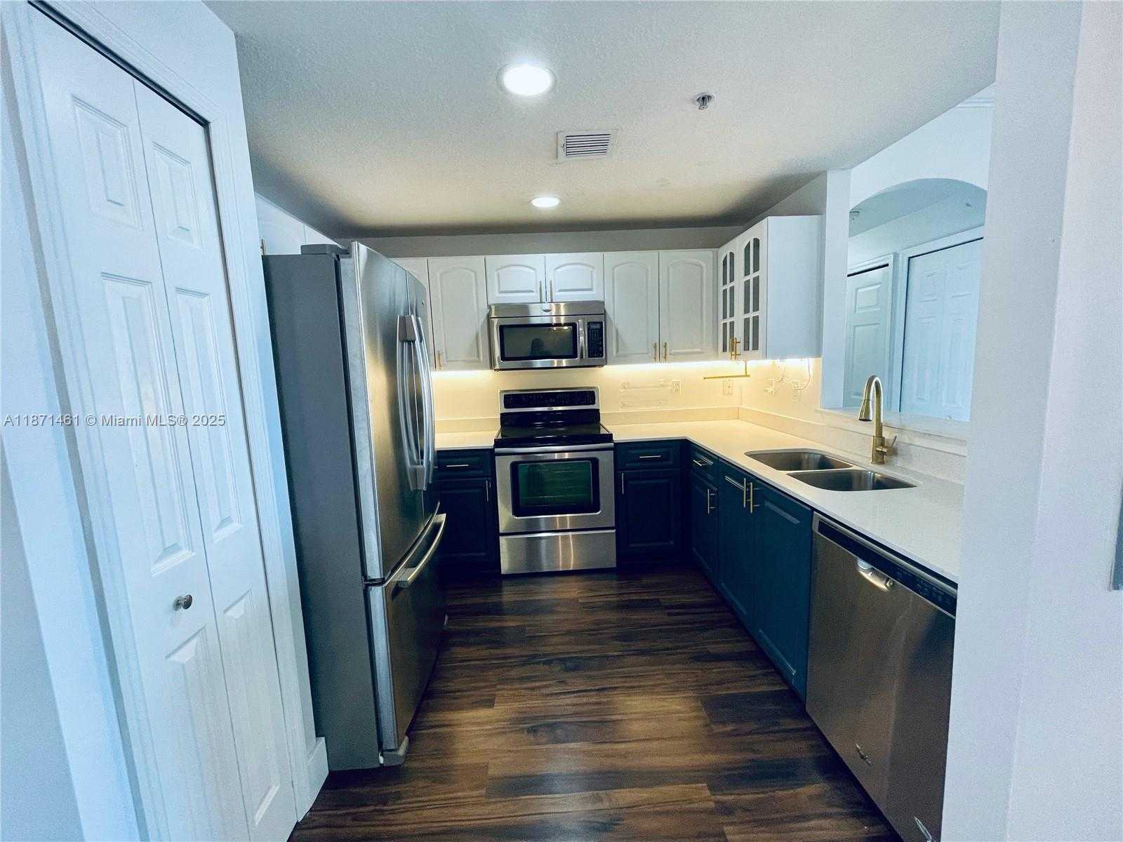 Small Image of 6560 NORTH WEST 114TH AVE #538, Doral Number 20