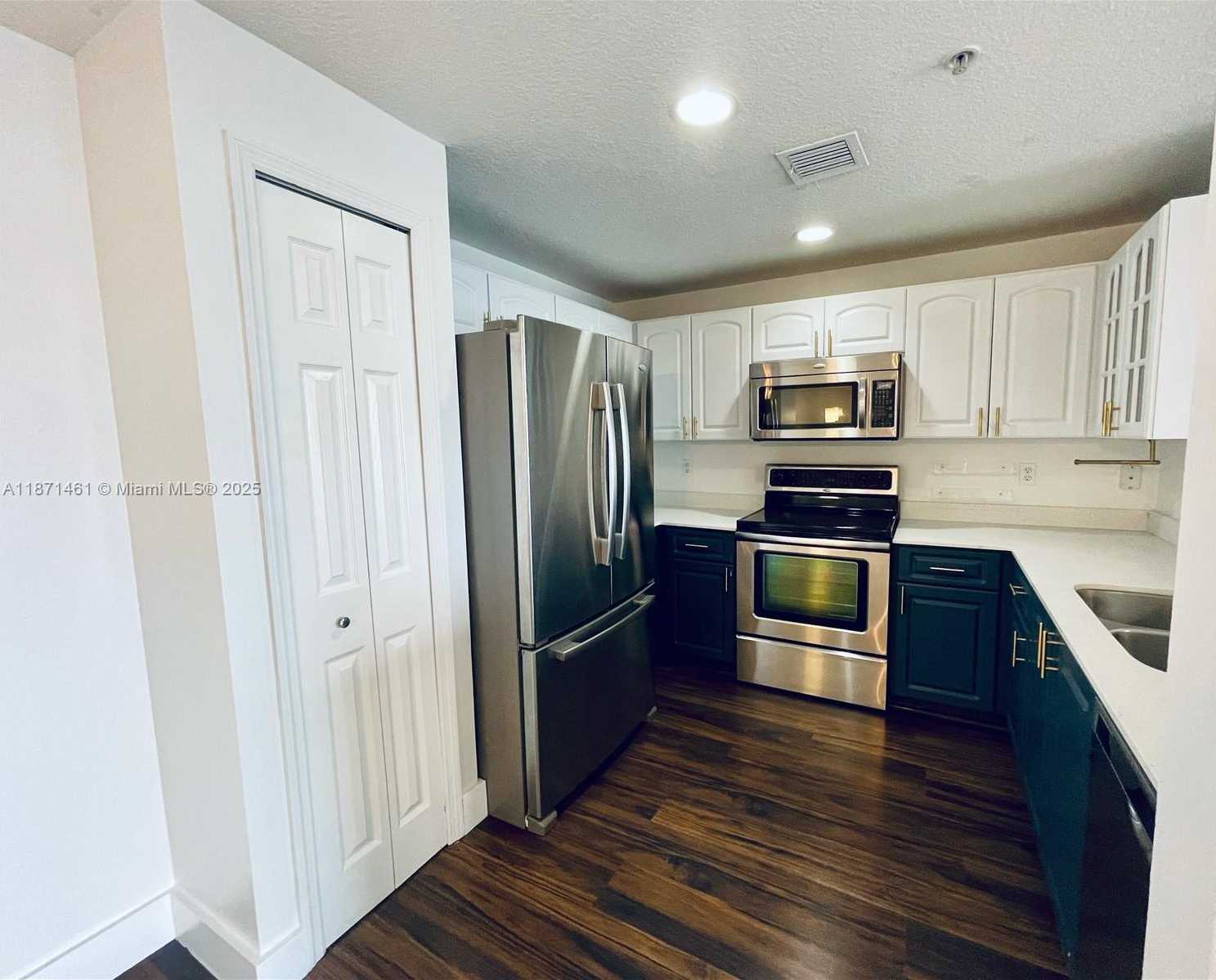 Small Image of 6560 NORTH WEST 114TH AVE #538, Doral Number 26