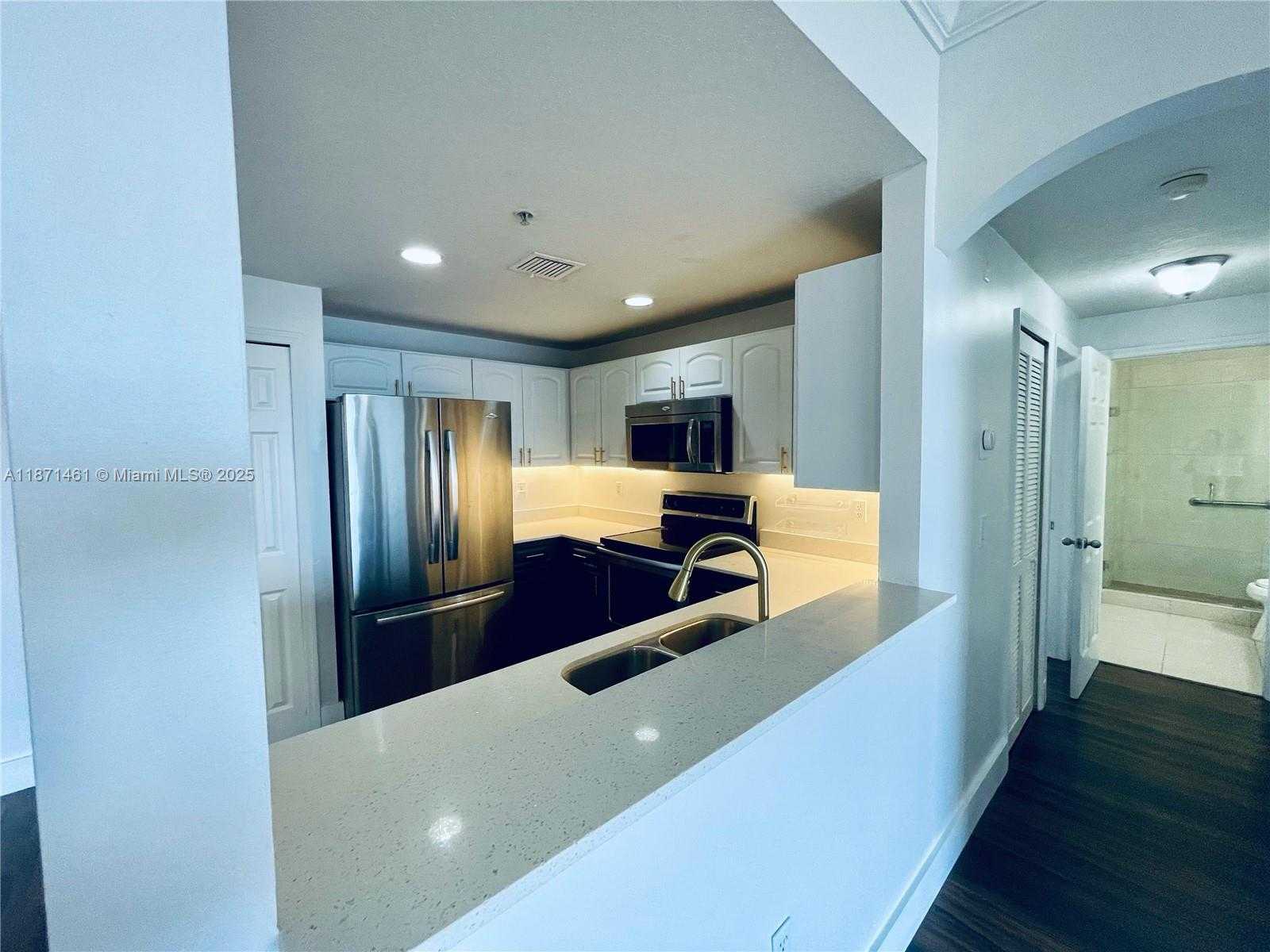 Small Image of 6560 NORTH WEST 114TH AVE #538, Doral Number 27