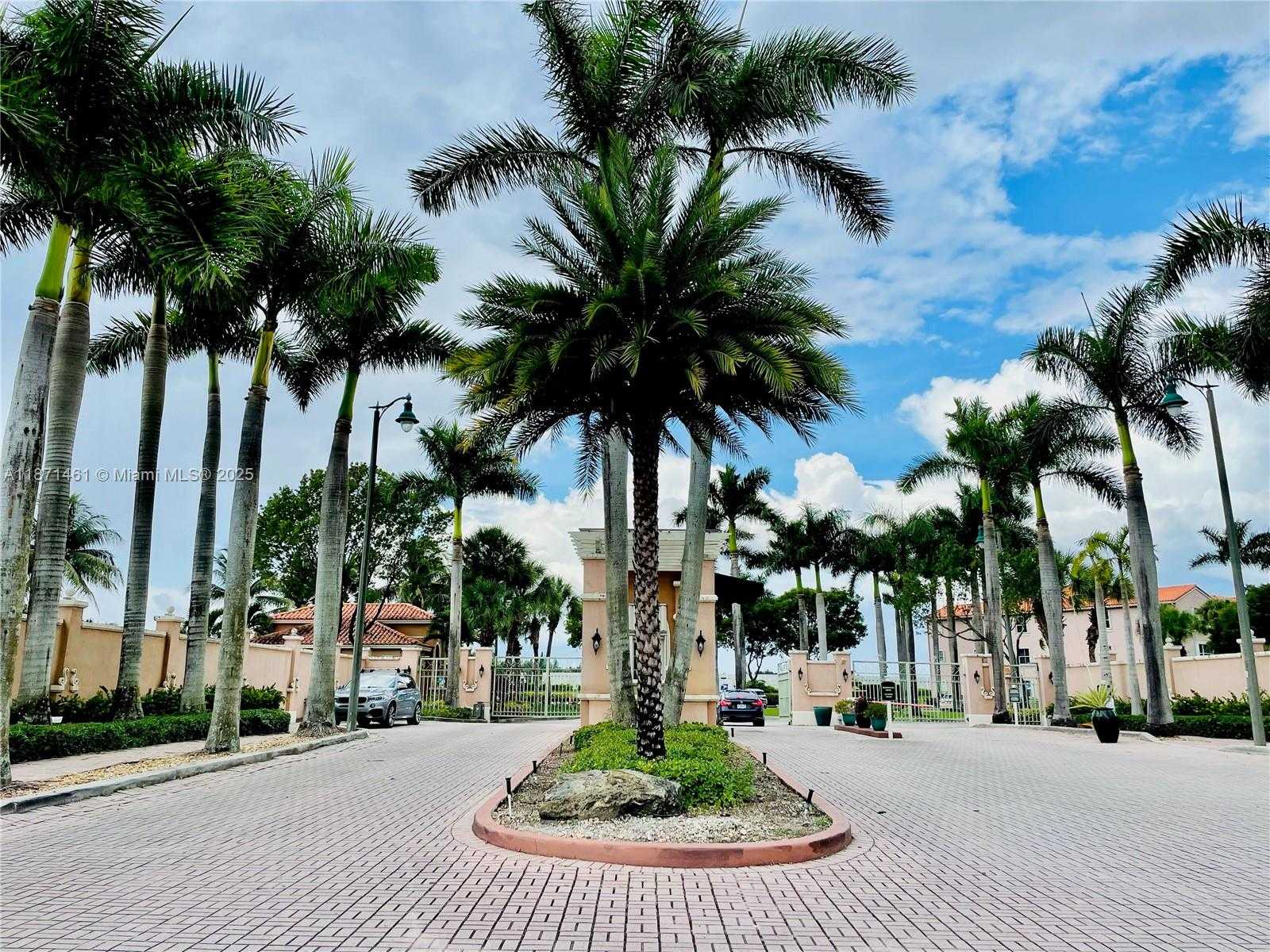 Small Image of 6560 NORTH WEST 114TH AVE #538, Doral Number 42