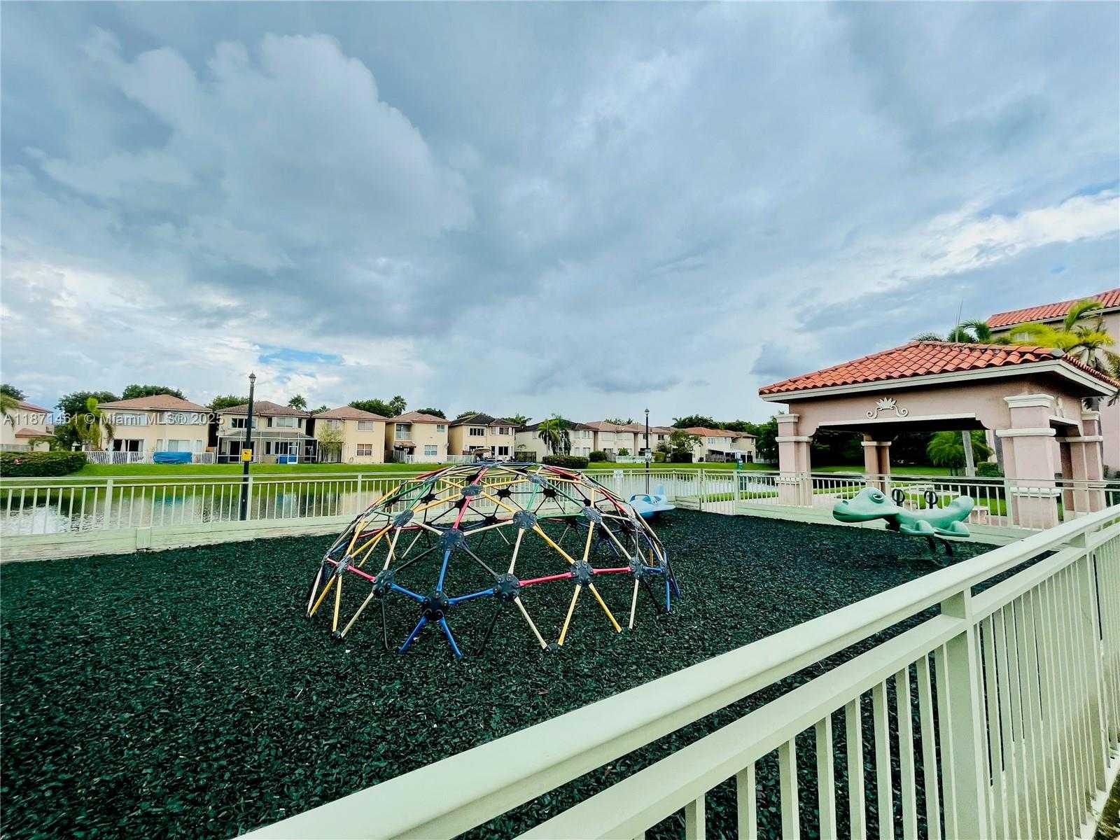 Small Image of 6560 NORTH WEST 114TH AVE #538, Doral Number 54