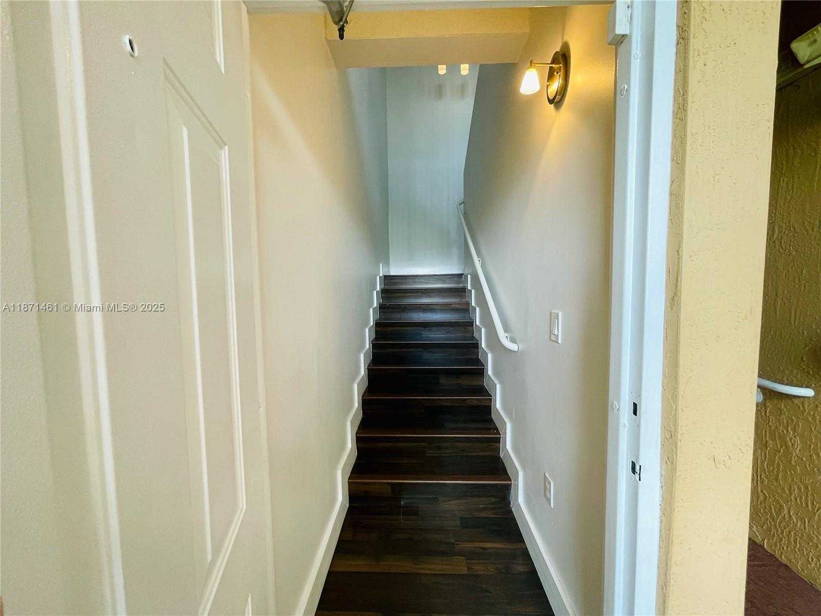 Small Image of 6560 NORTH WEST 114TH AVE #538, Doral Number 6