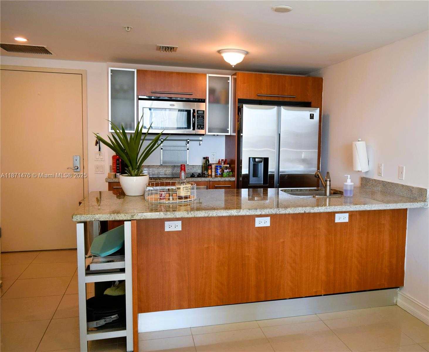 Small Image of 185 SOUTH WEST 7TH ST #1614, Miami Number 4