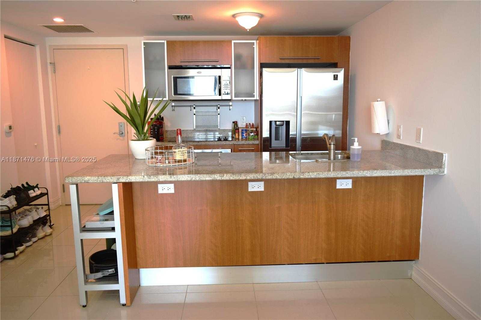 Small Image of 185 SOUTH WEST 7TH ST #1614, Miami Number 5