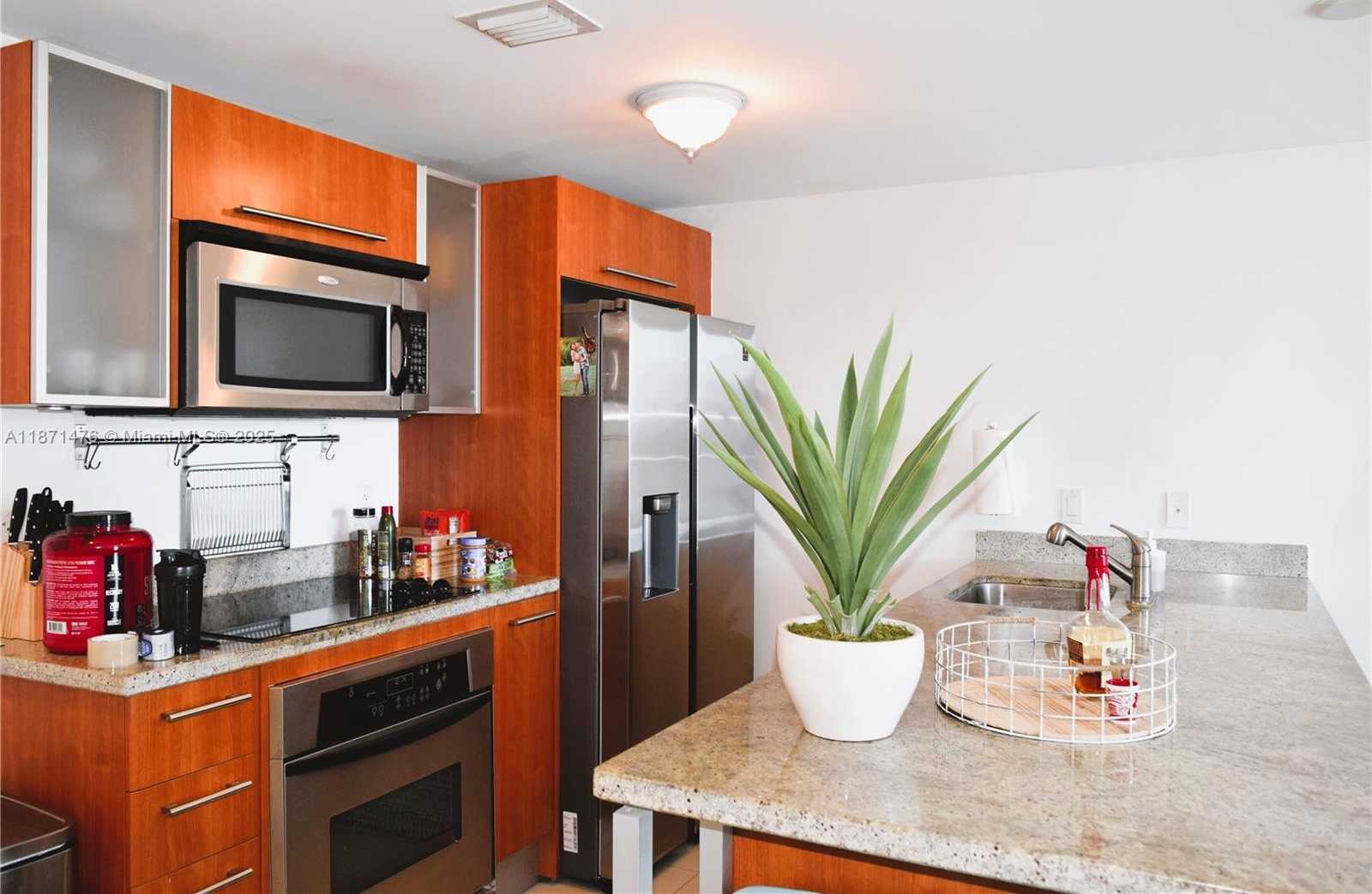 Small Image of 185 SOUTH WEST 7TH ST #1614, Miami Number 6