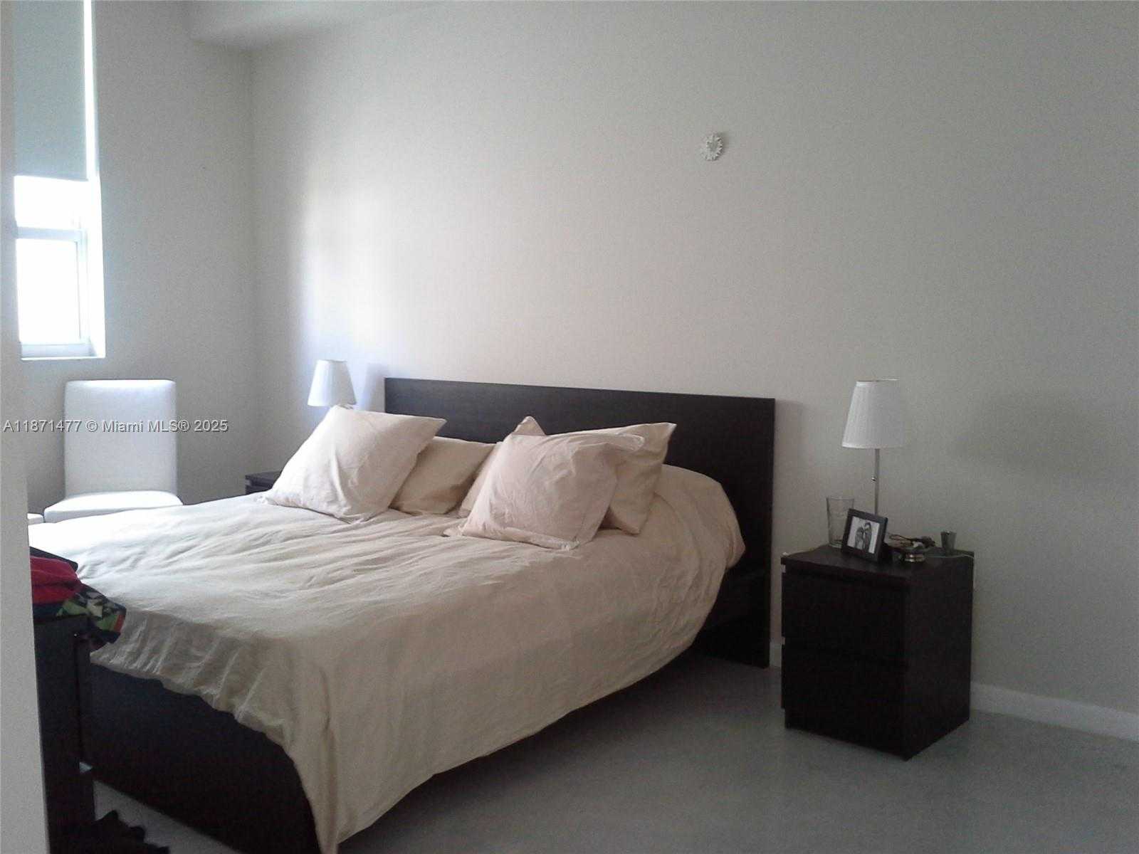 Small Image of 234 NORTH EAST 3 ST #902, Miami Number 34