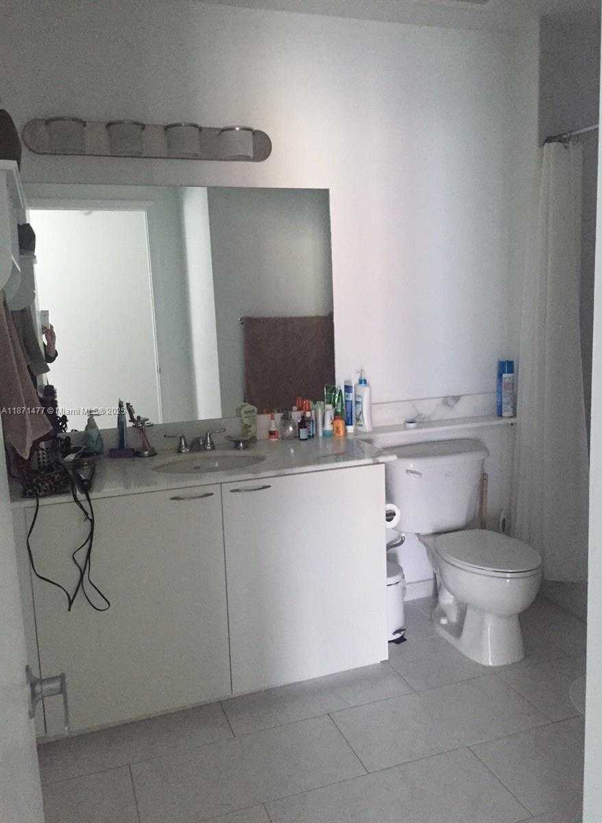 Small Image of 234 NORTH EAST 3 ST #902, Miami Number 42