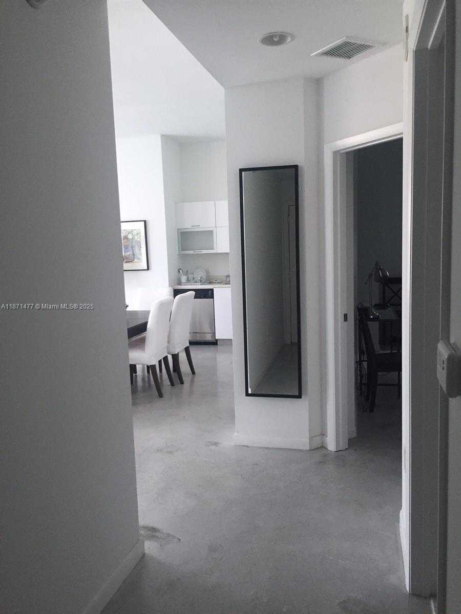 Small Image of 234 NORTH EAST 3 ST #902, Miami Number 43