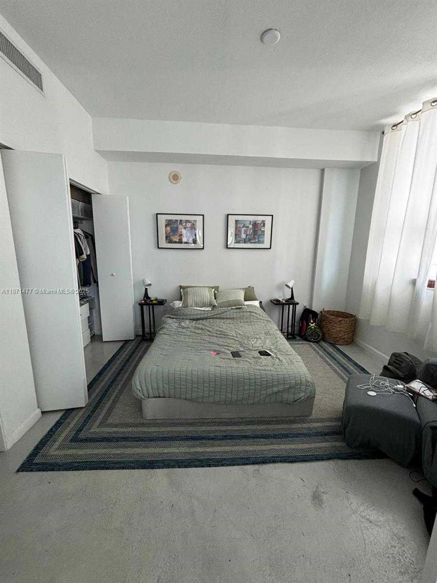 Small Image of 234 NORTH EAST 3 ST #902, Miami Number 61