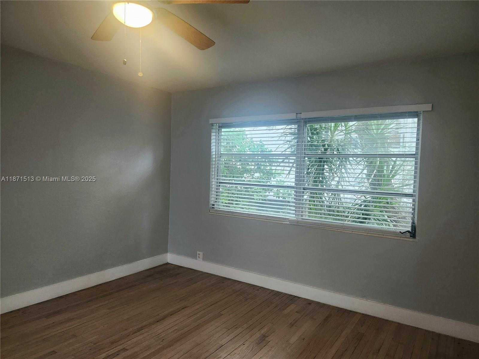 Small Image of 1557 EUCLID AVE #2, Miami Beach Number 7