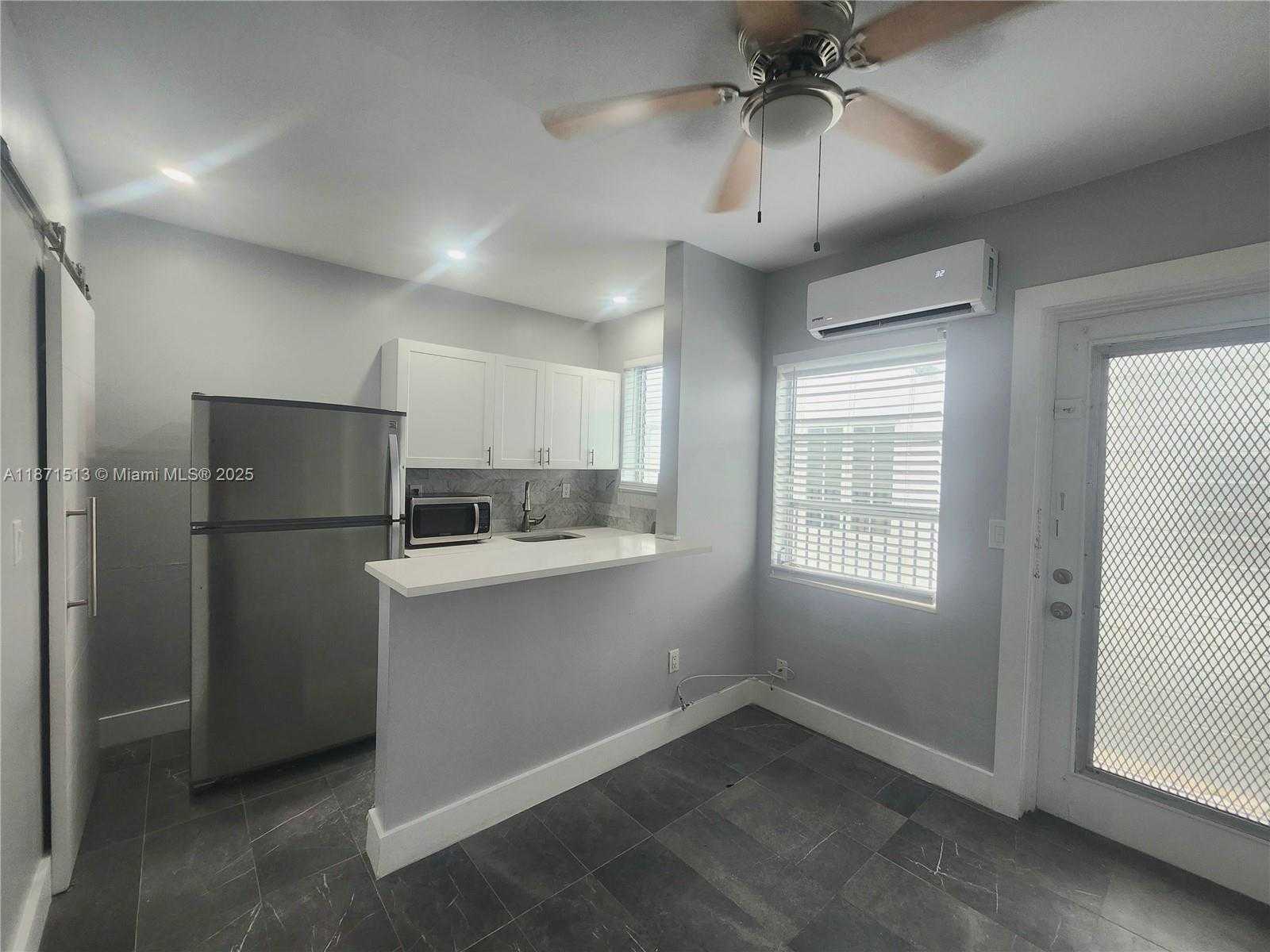 Small Image of 1557 EUCLID AVE #2, Miami Beach Number 8